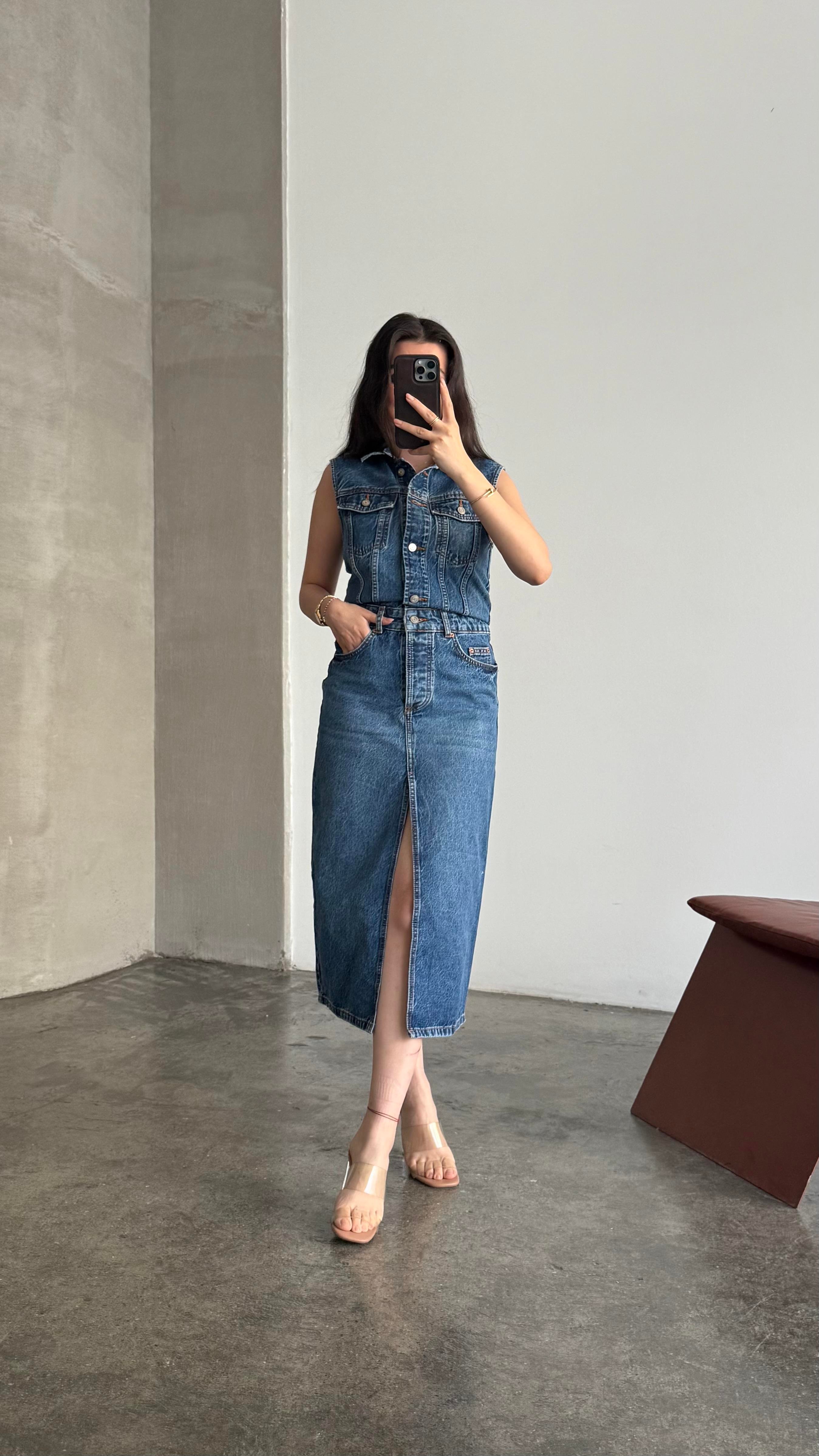 Marka Koyu Mavi Kolsuz Denim Elbise 