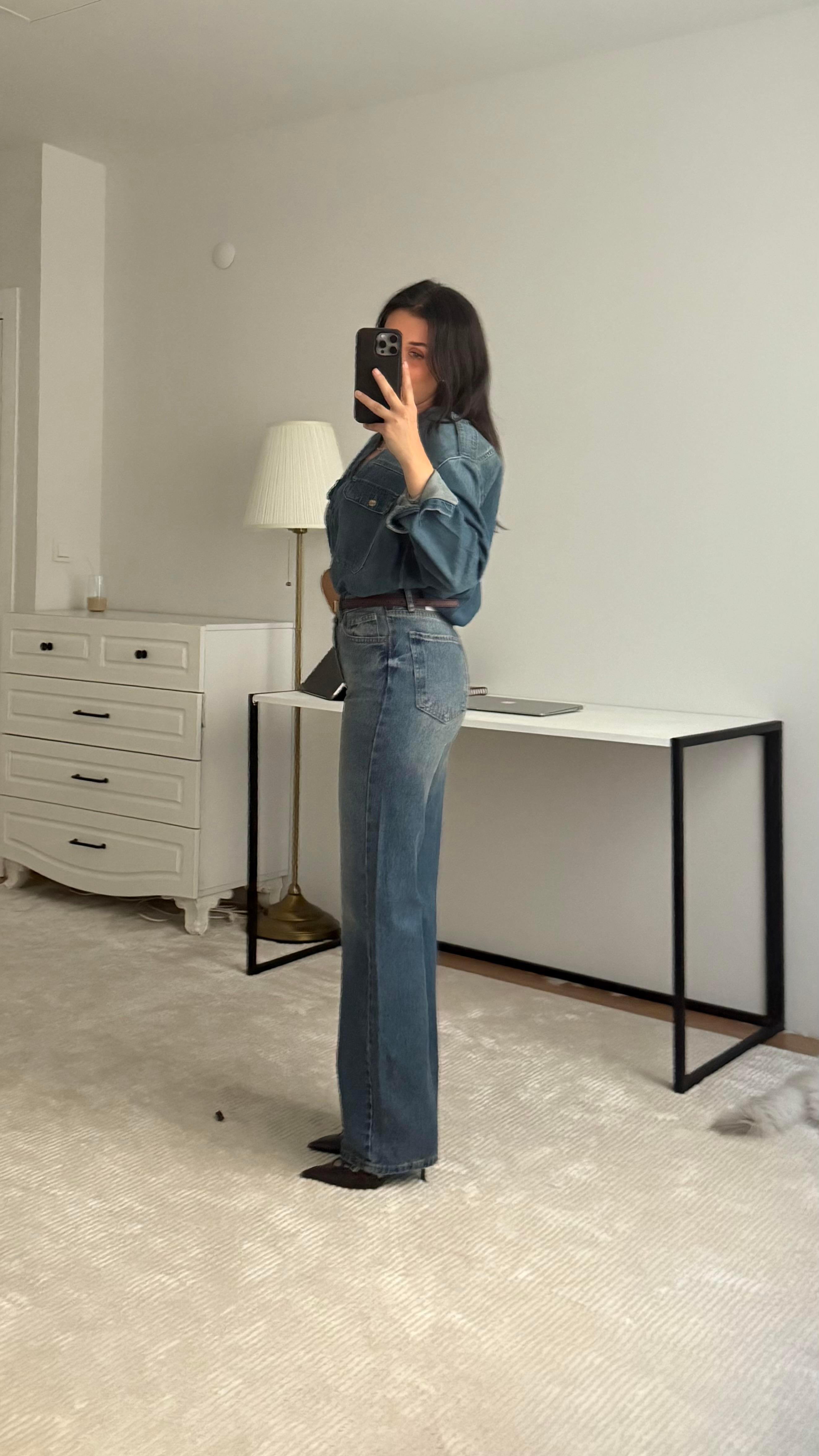 Marka Koyu Mavi Straight Jean