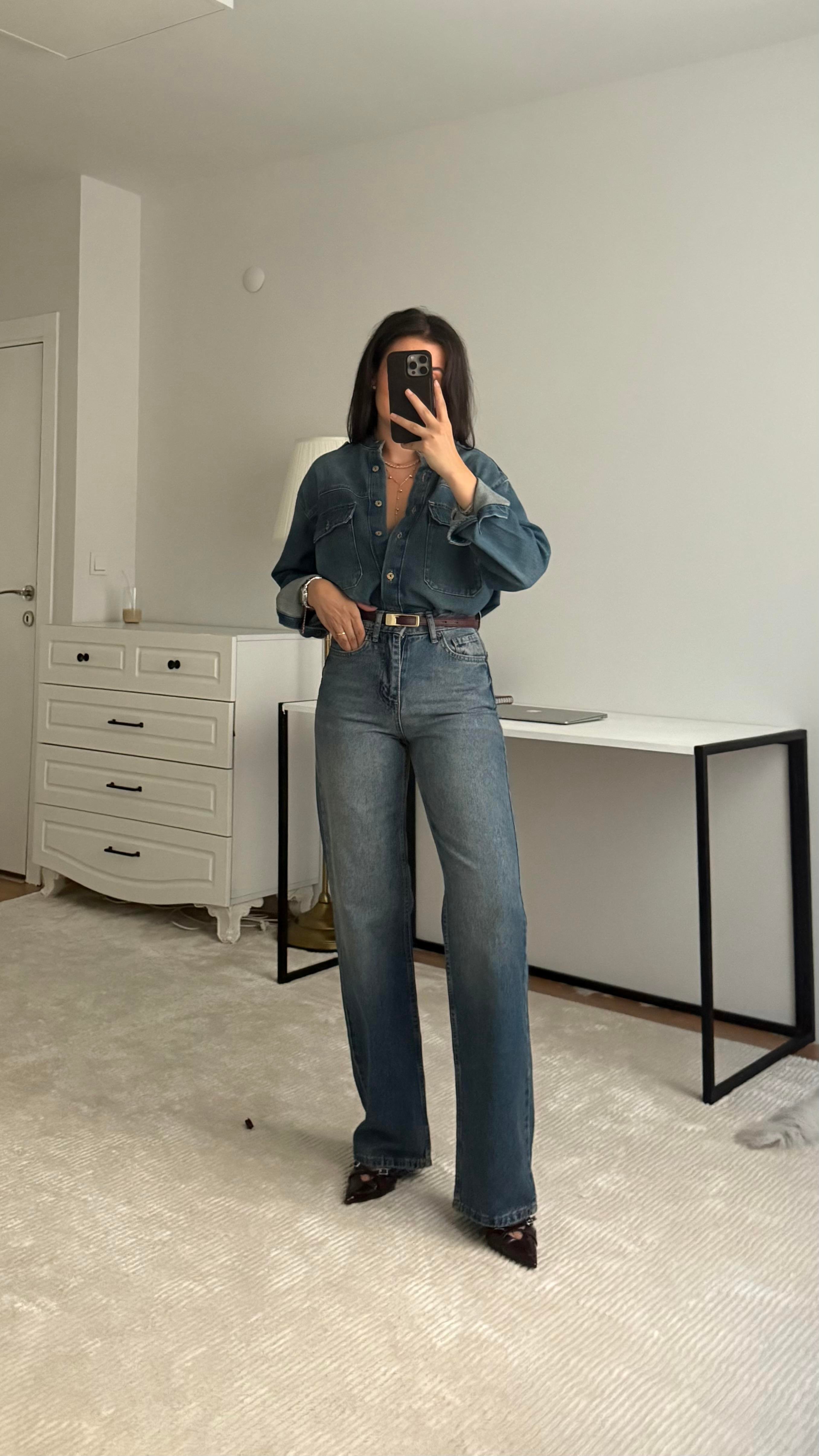 Marka Koyu Mavi Straight Jean