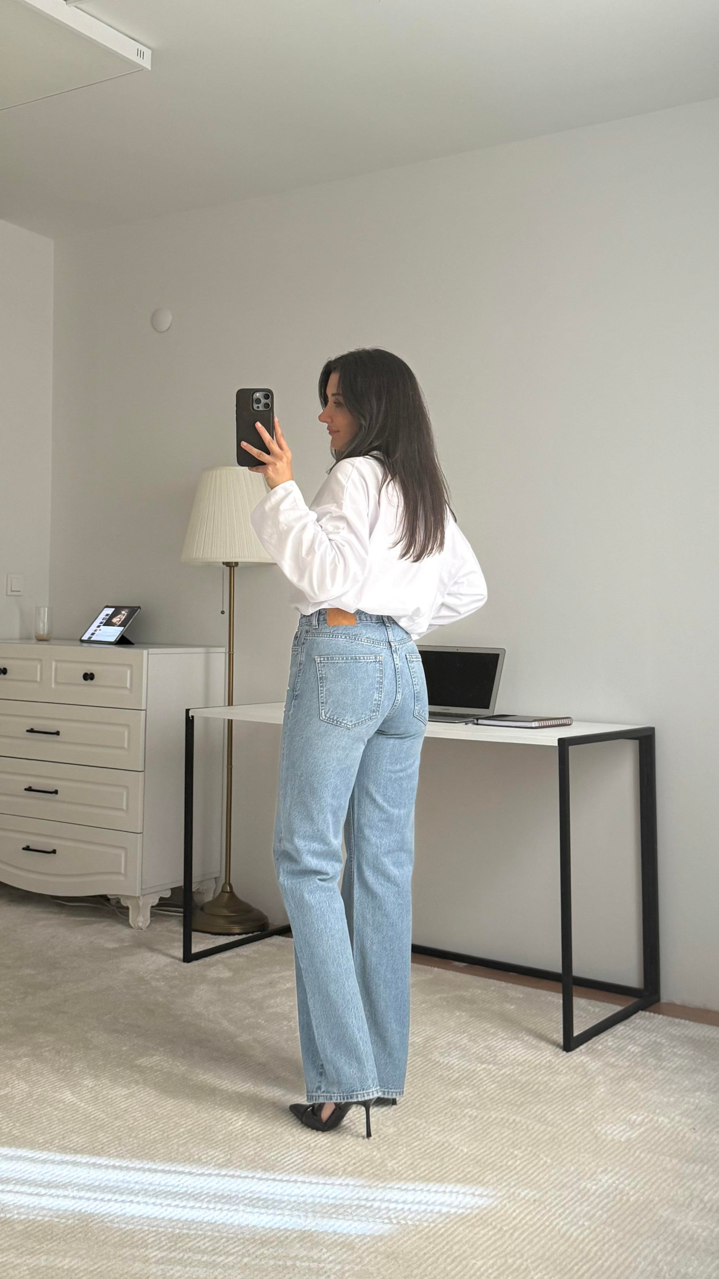 Marka Koyu Mavi Straight Jean