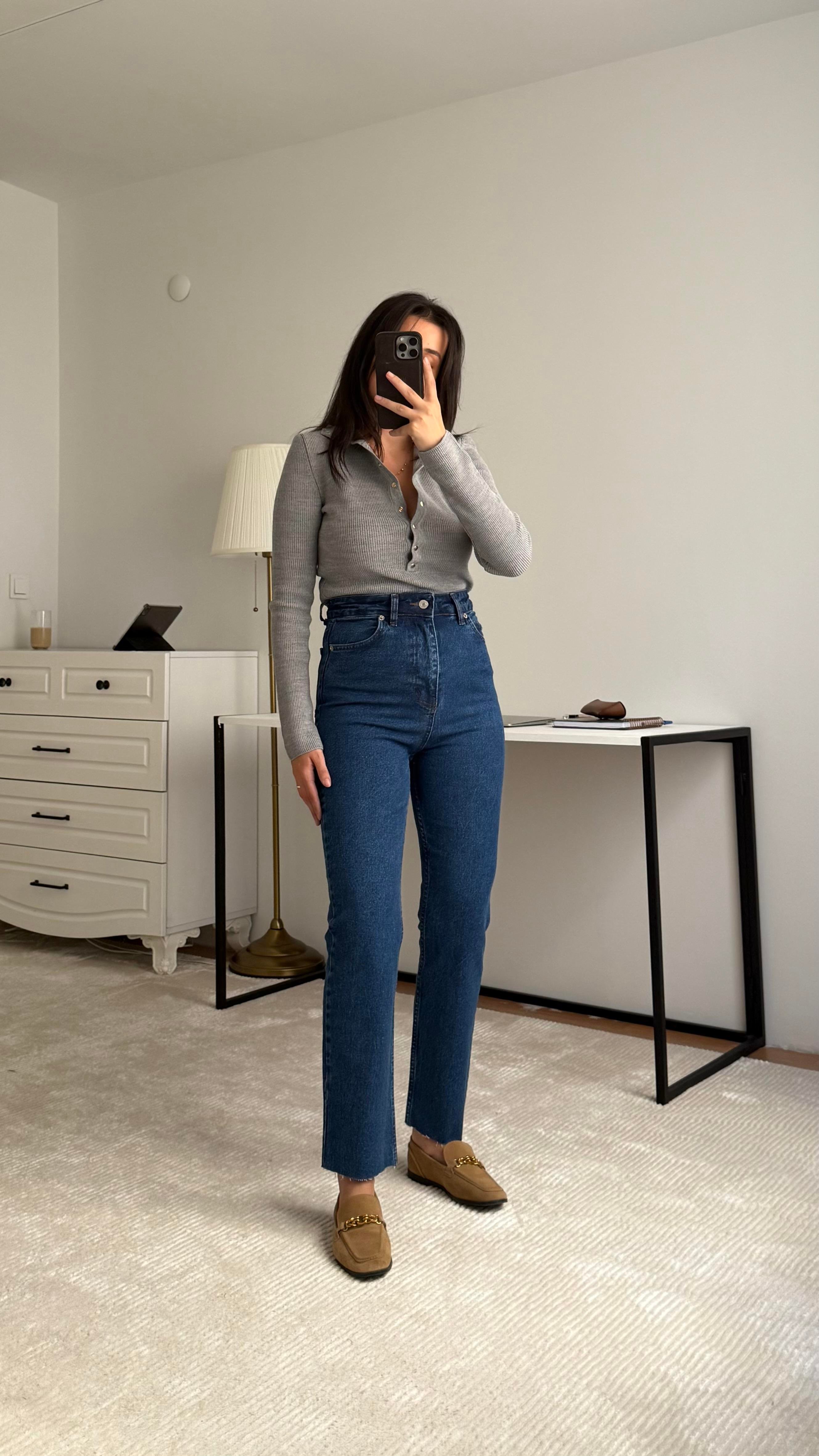 Marka Koyu Mavi Ultra Yüksek Bel Straight Jean 