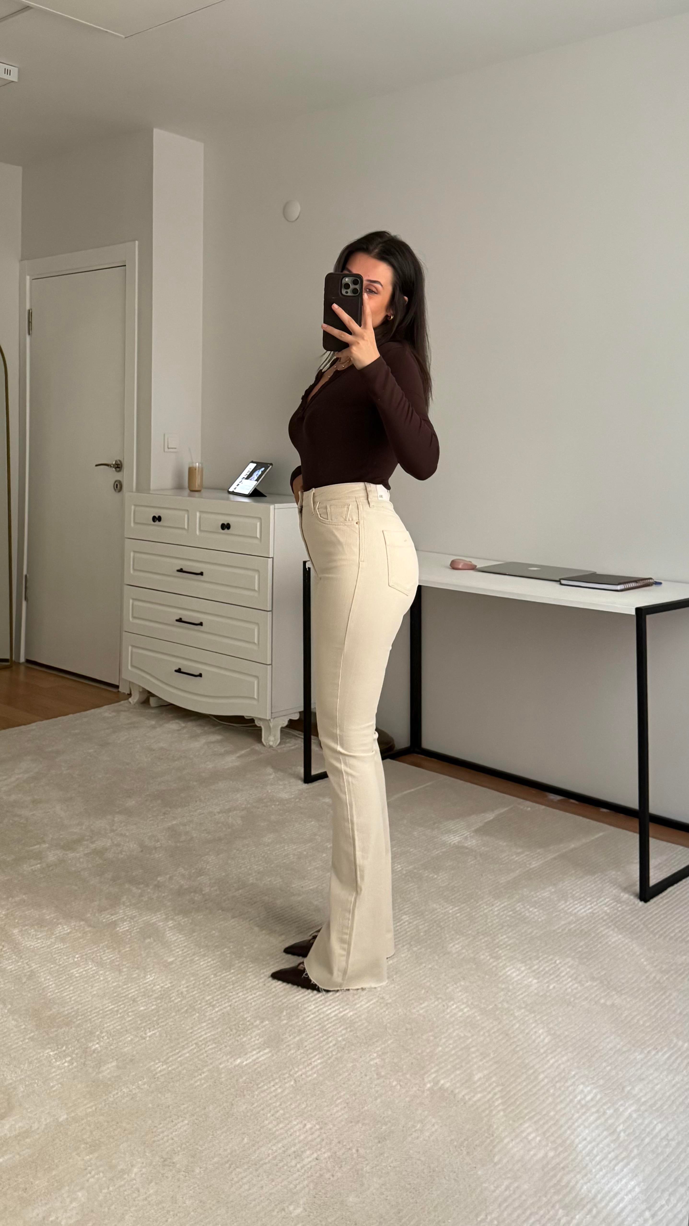 Marka Krem Slım Flare Jean