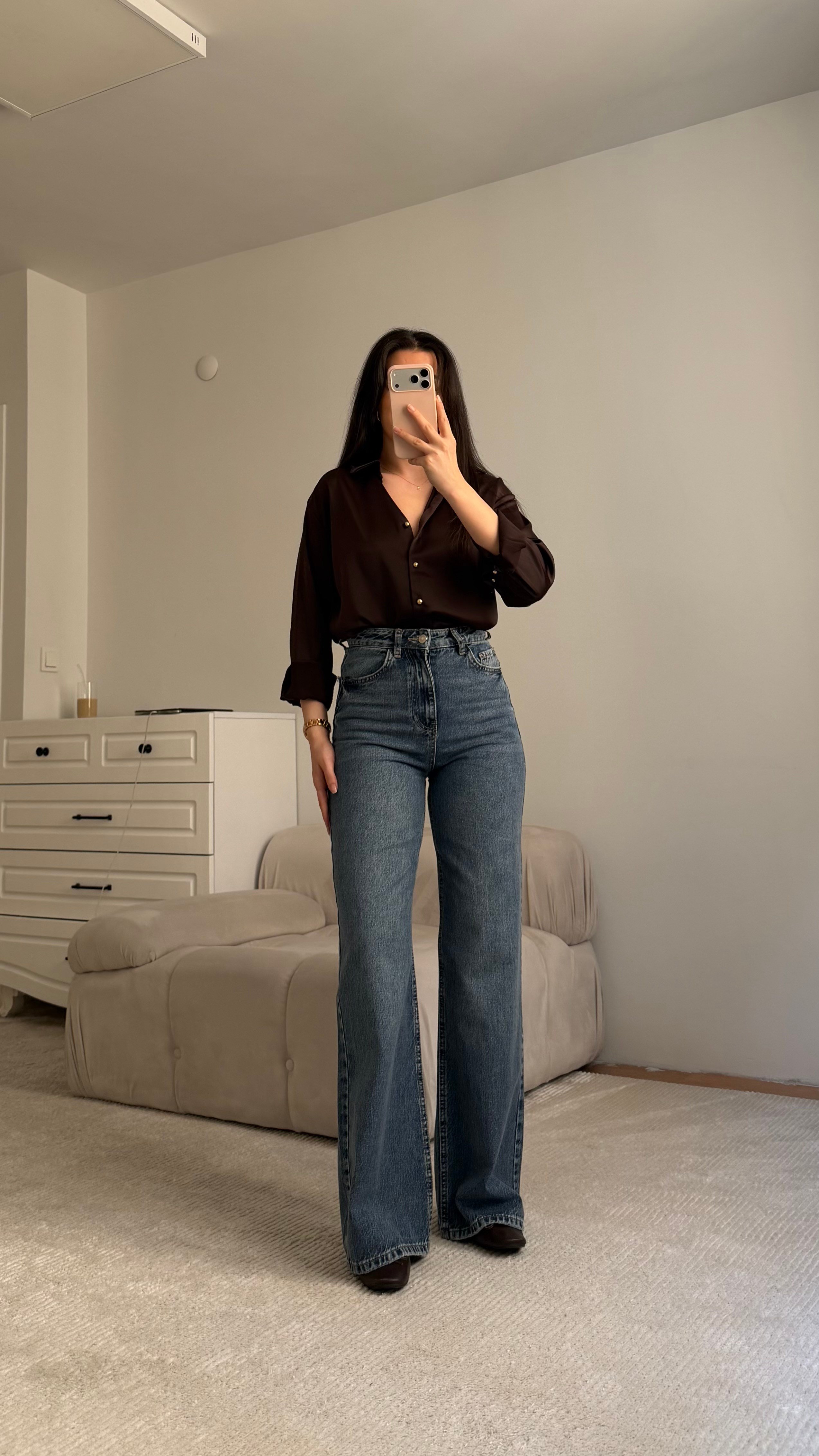 Marka Mavi Bol Paça Düz Kesim Jean