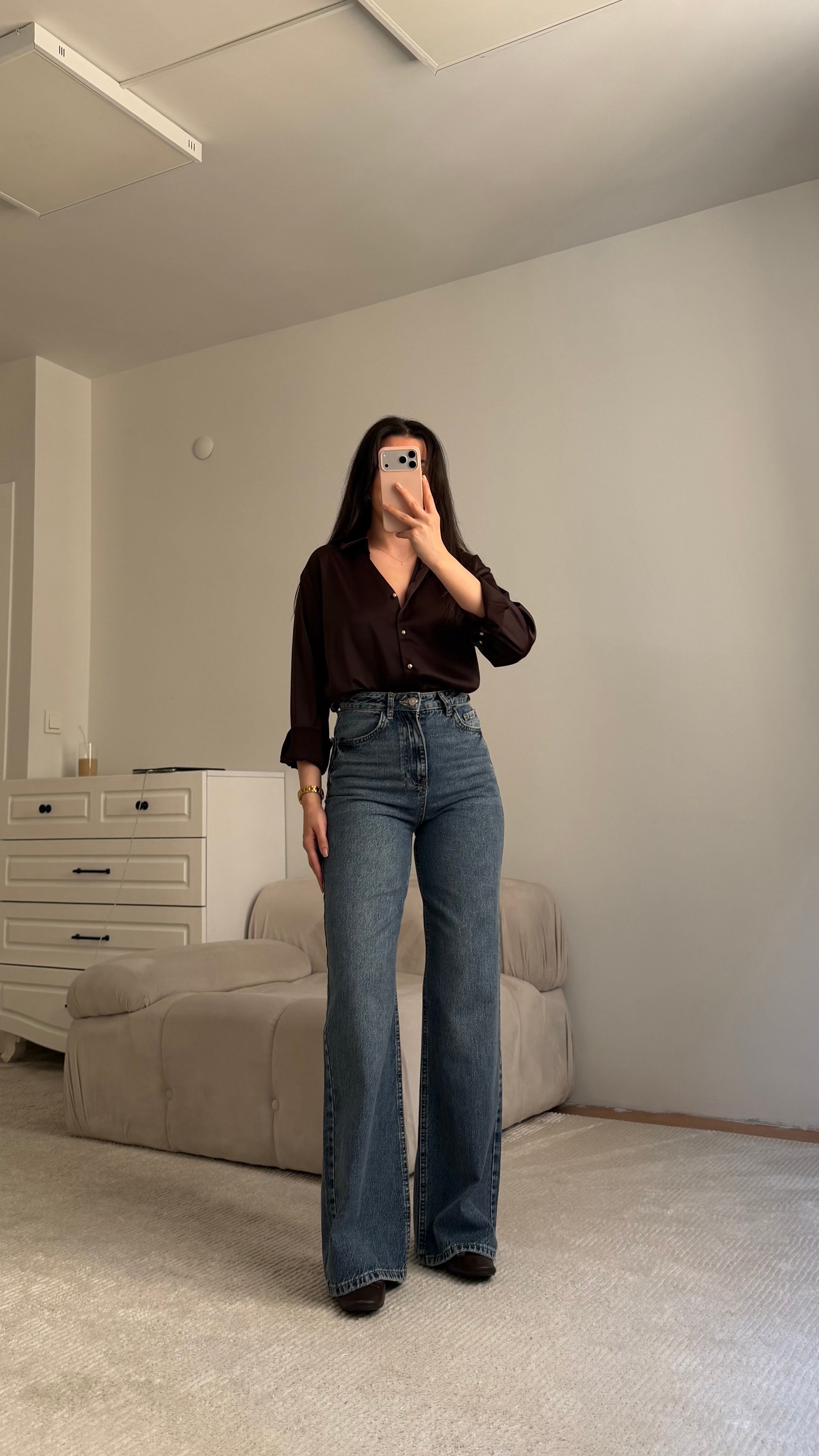 Marka Mavi Bol Paça Düz Kesim Jean