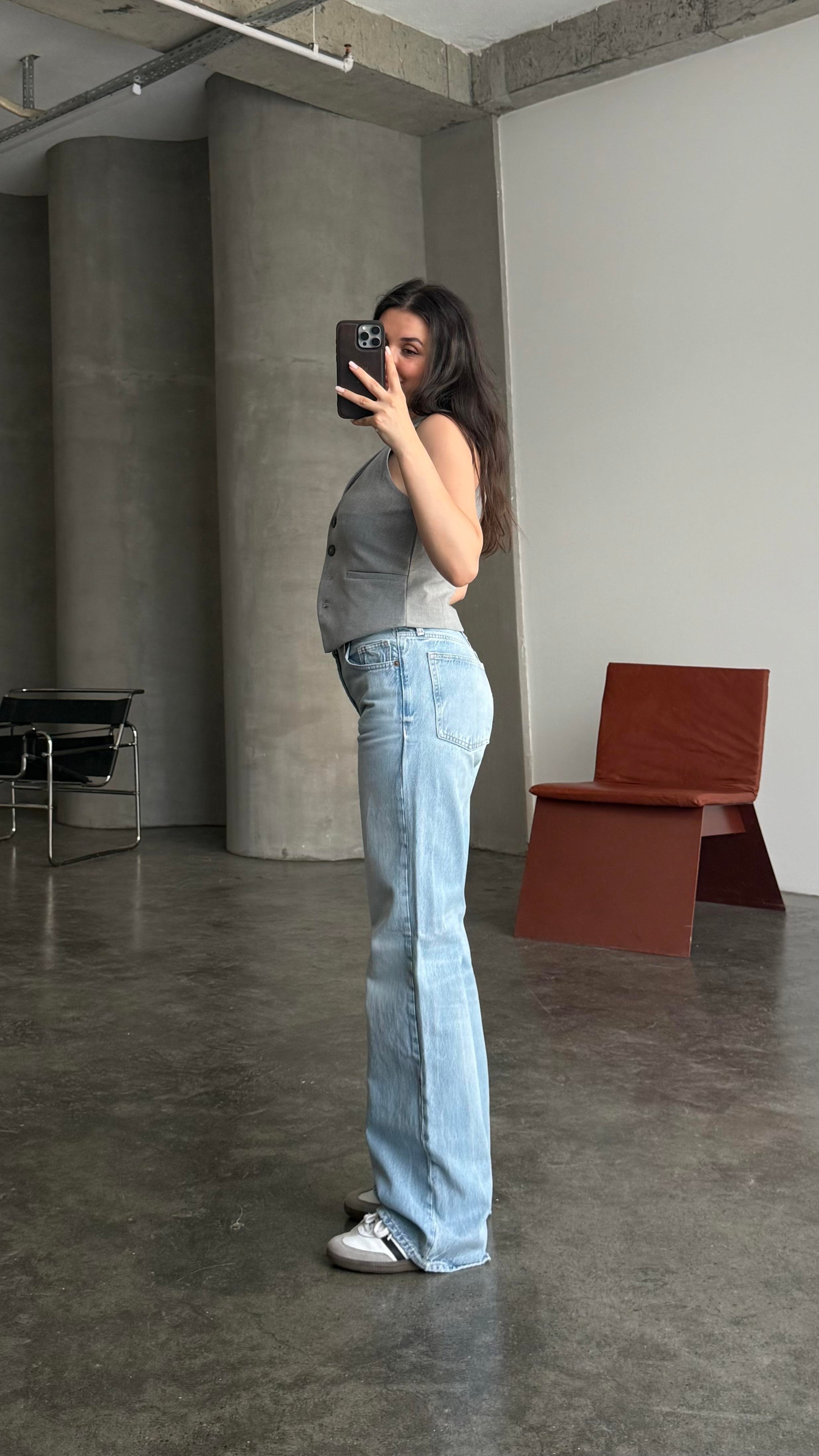 Marka Mavi Orta Bel Straight Jean