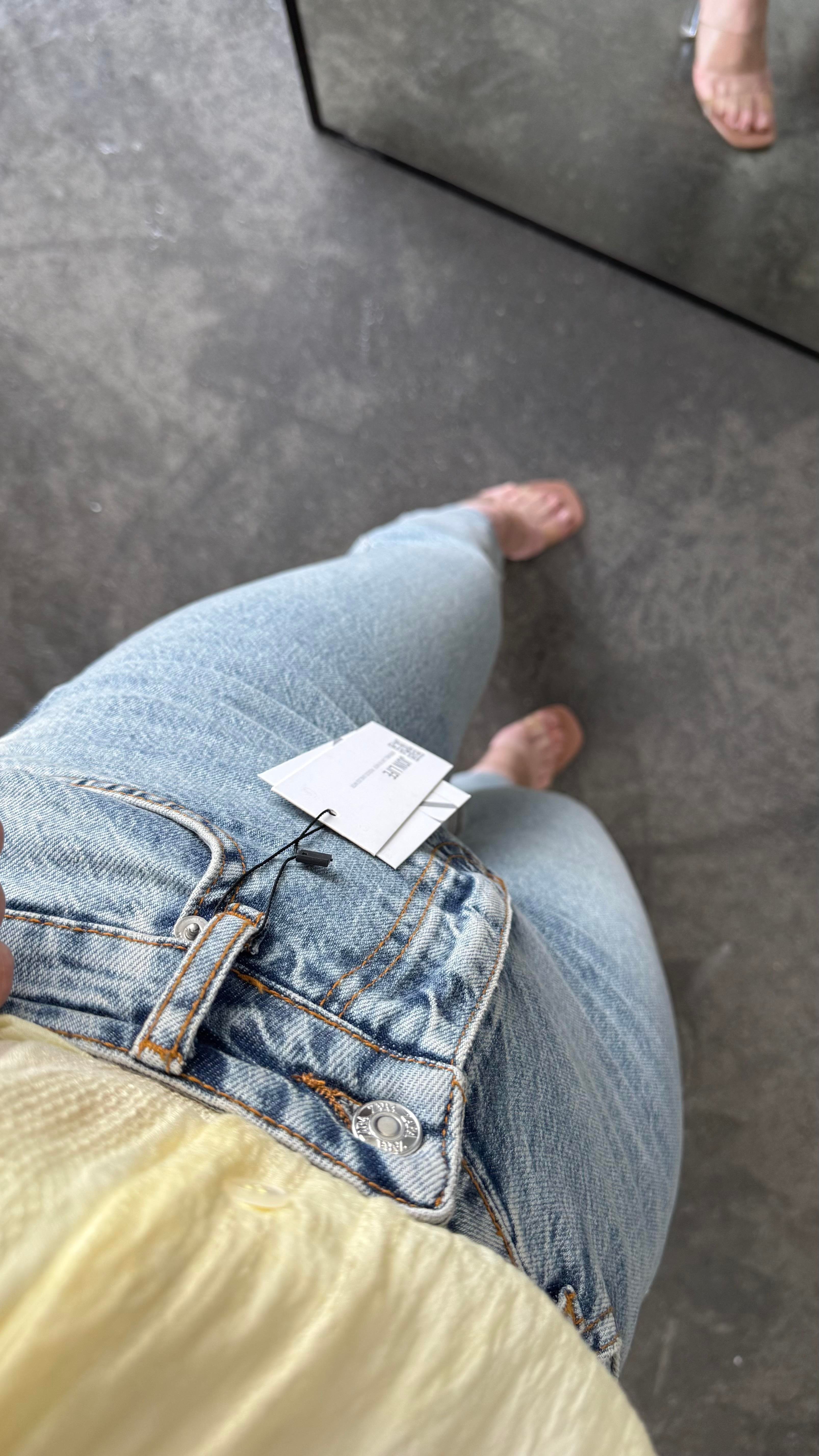 Marka Mavi Yıkamalı Slım Straight Jean