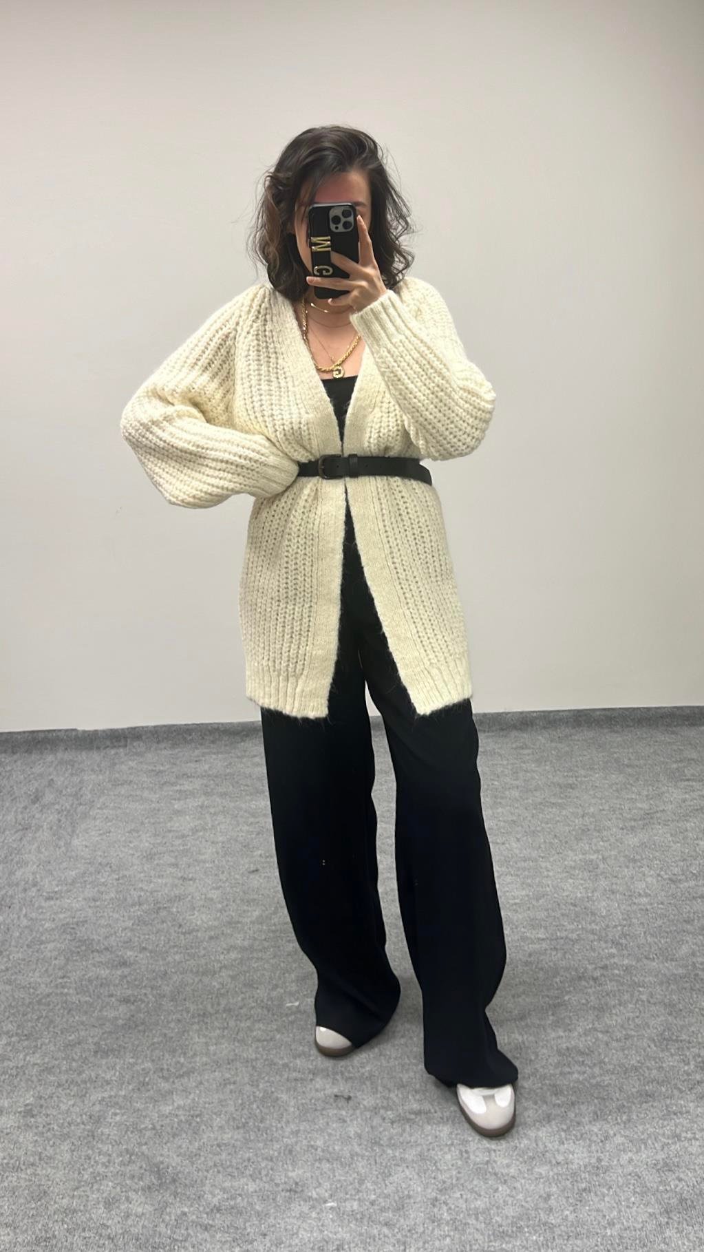 MARKA SELANİK ÖRME HIRKA