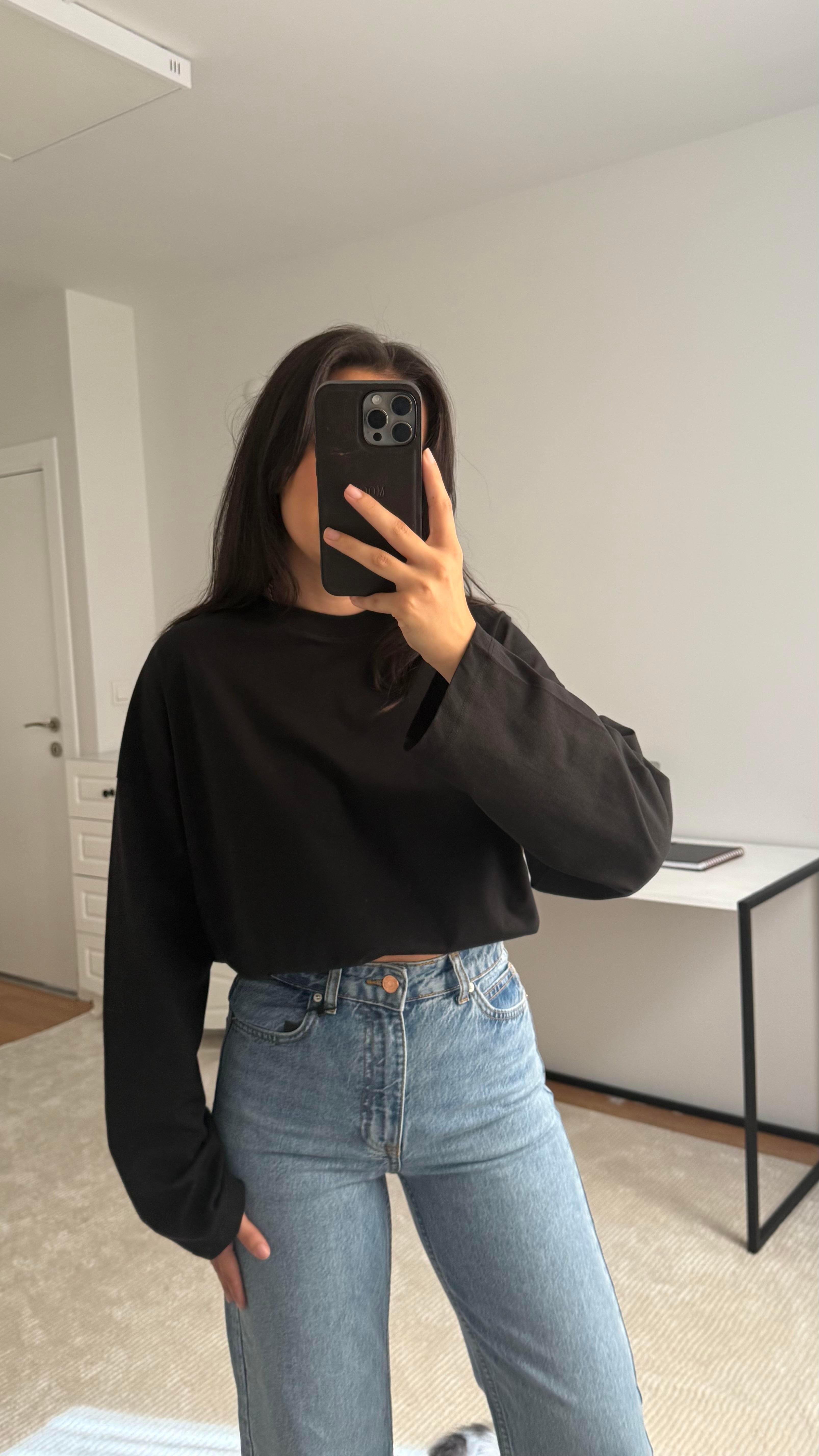 Marka Siyah Basic Sweatshirt