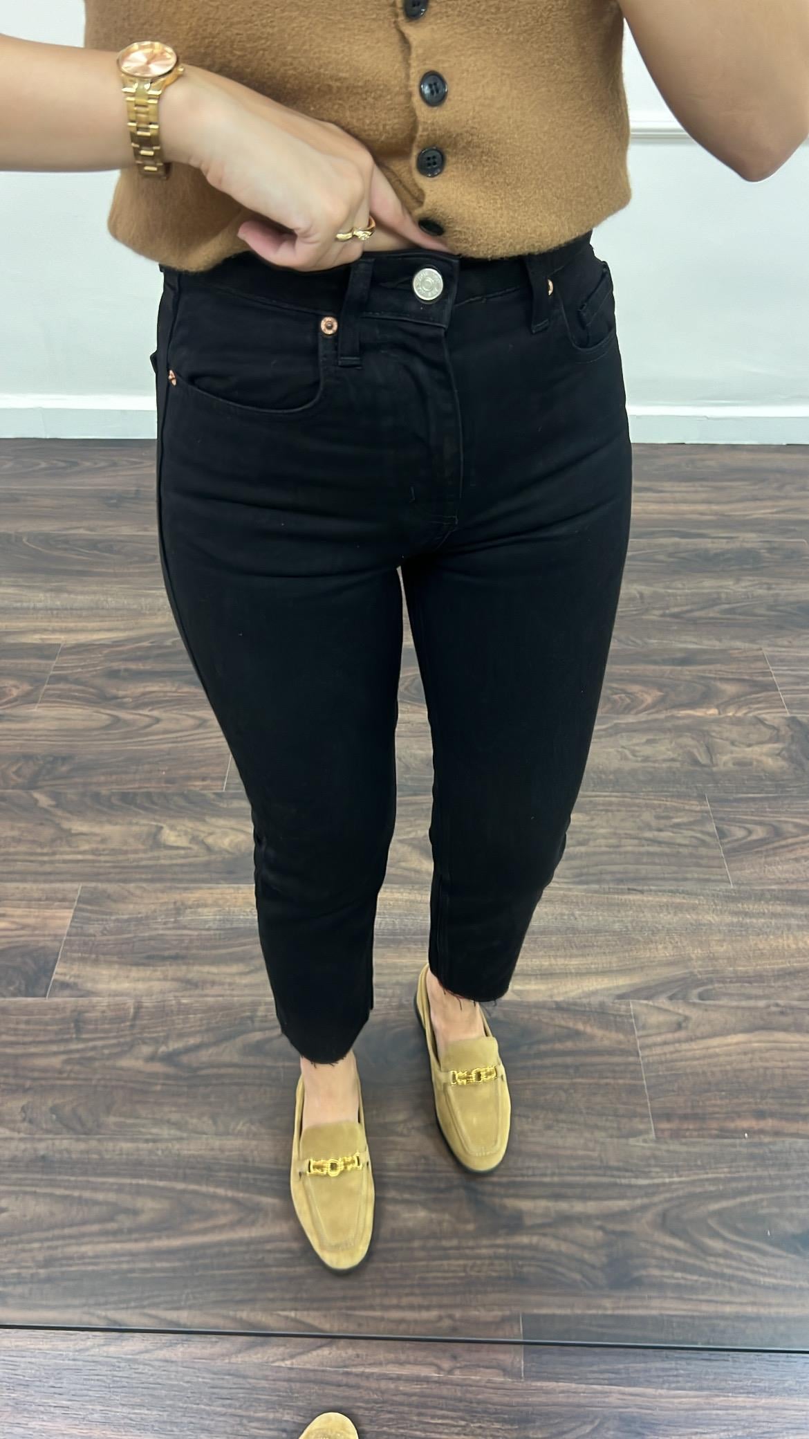 Marka Siyah Boyfıt Jean