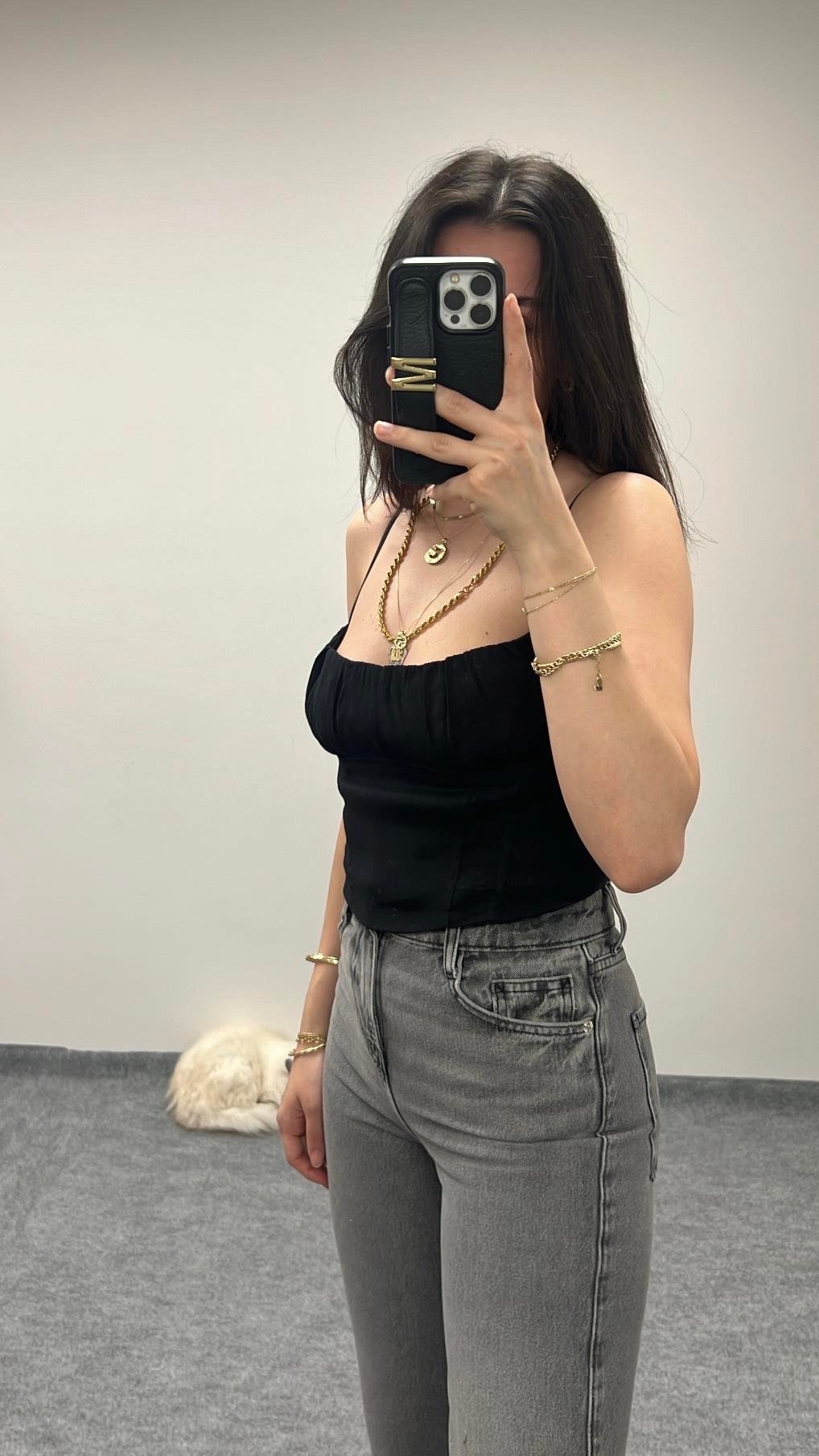 Marka Siyah Drapeli Korse Top