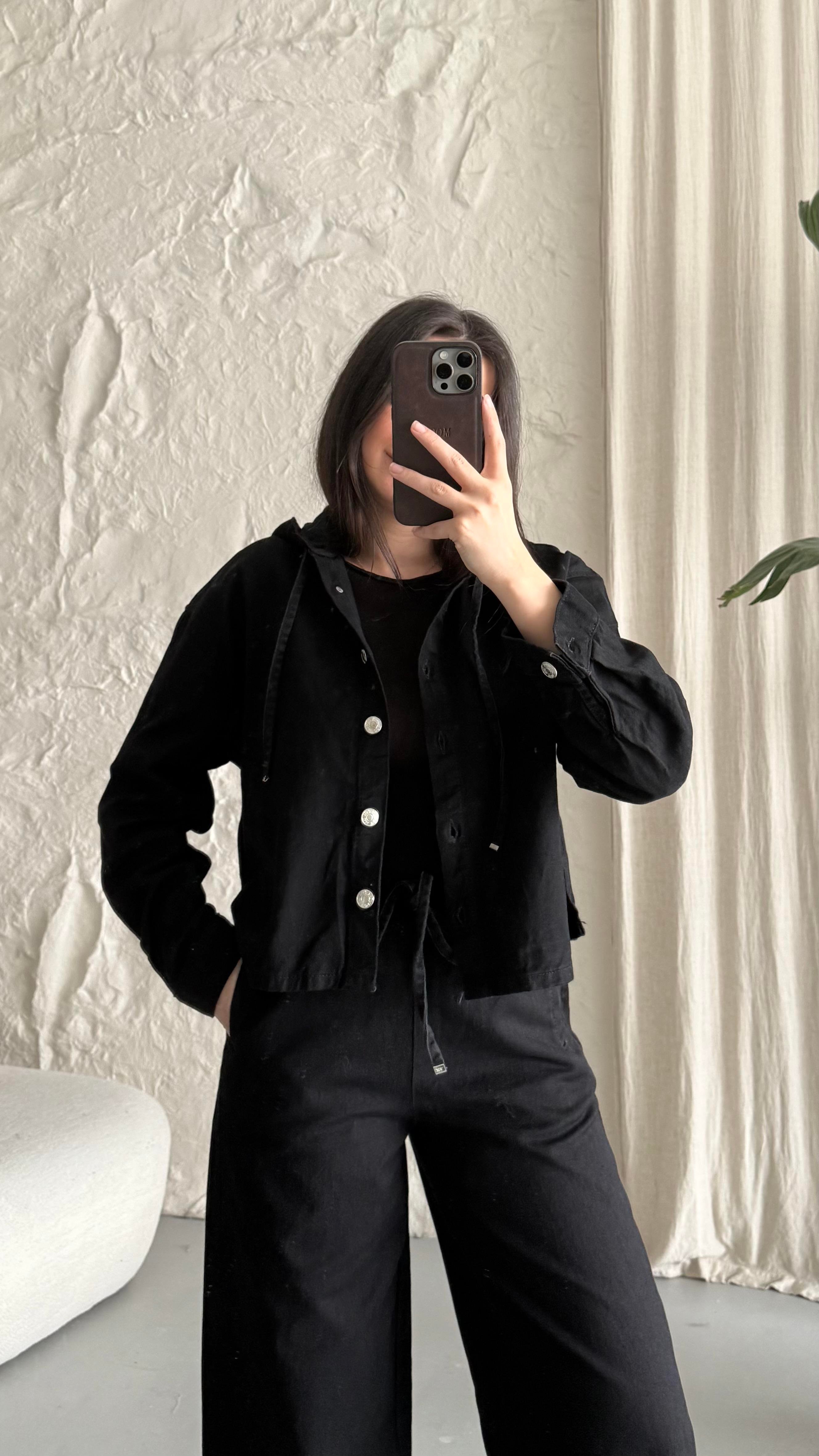 Marka Siyah Kapüşonlu Denim Gömlek Ceket