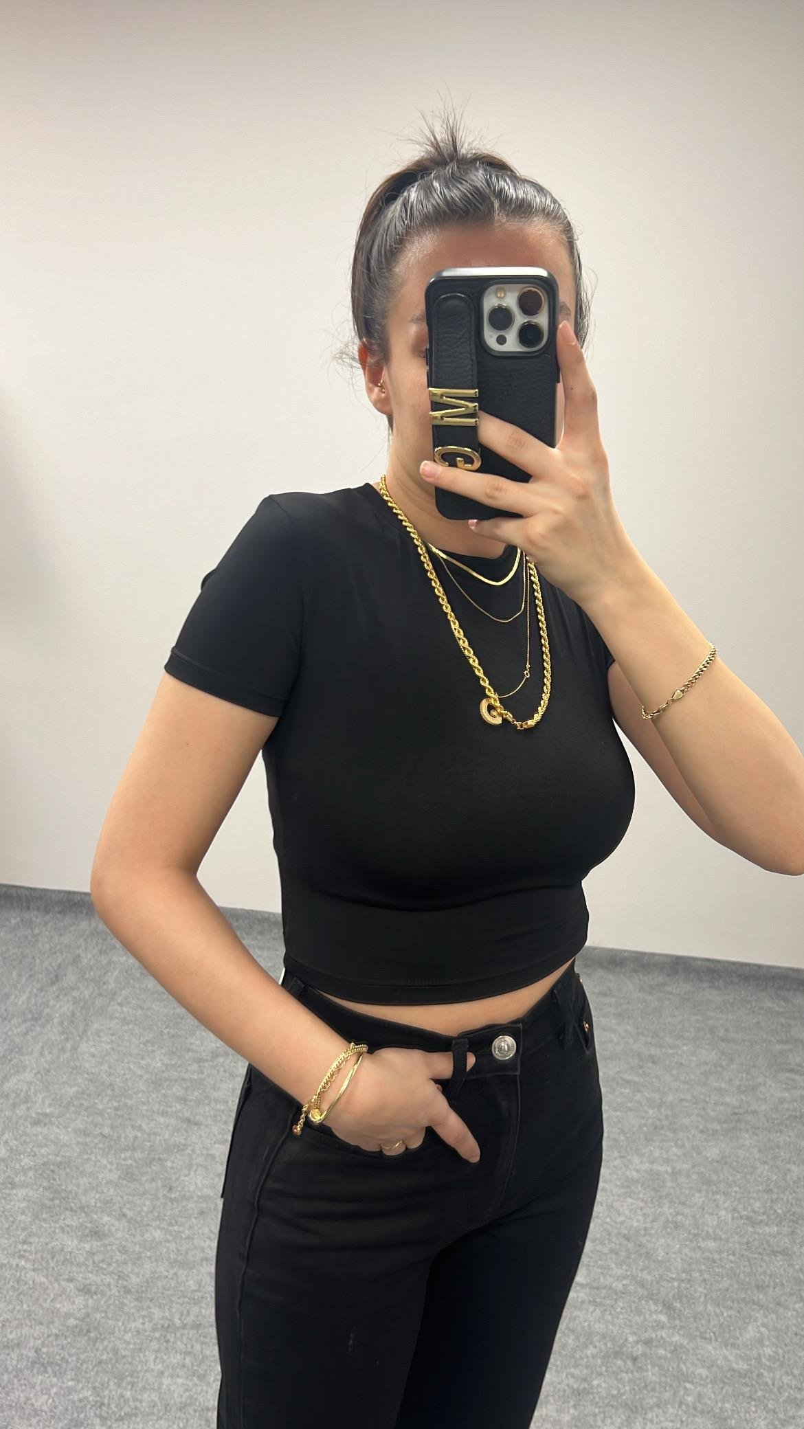 MARKA SİYAH KISA KOLLU BASIC