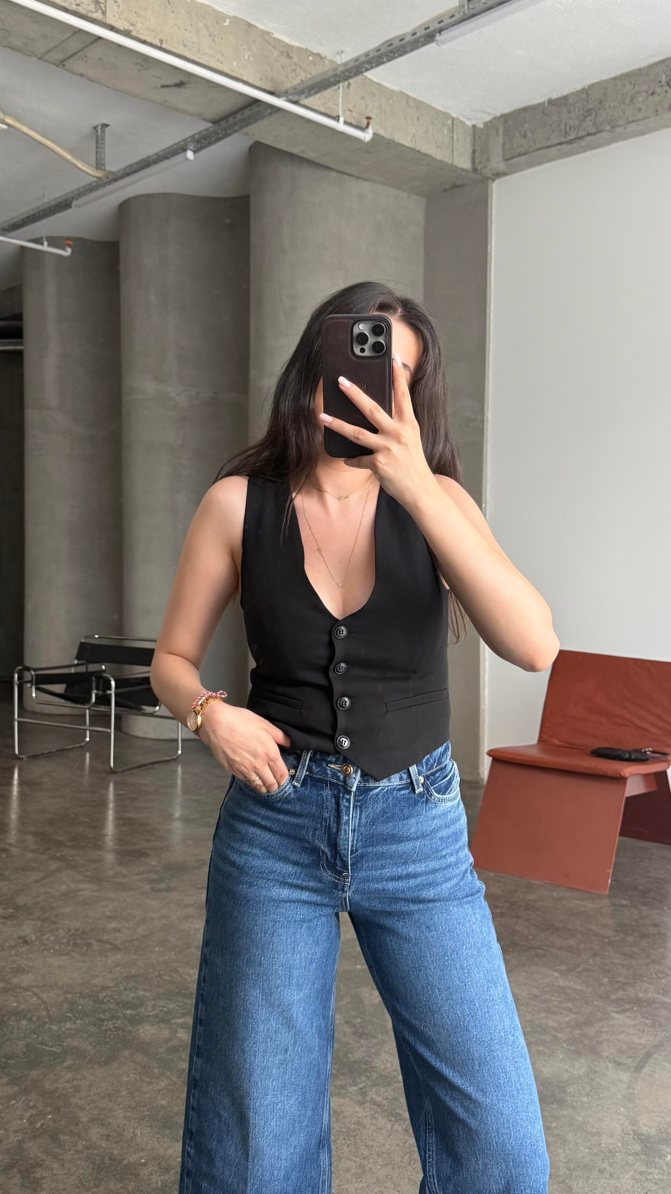 Marka Siyah Klasik Model Yelek