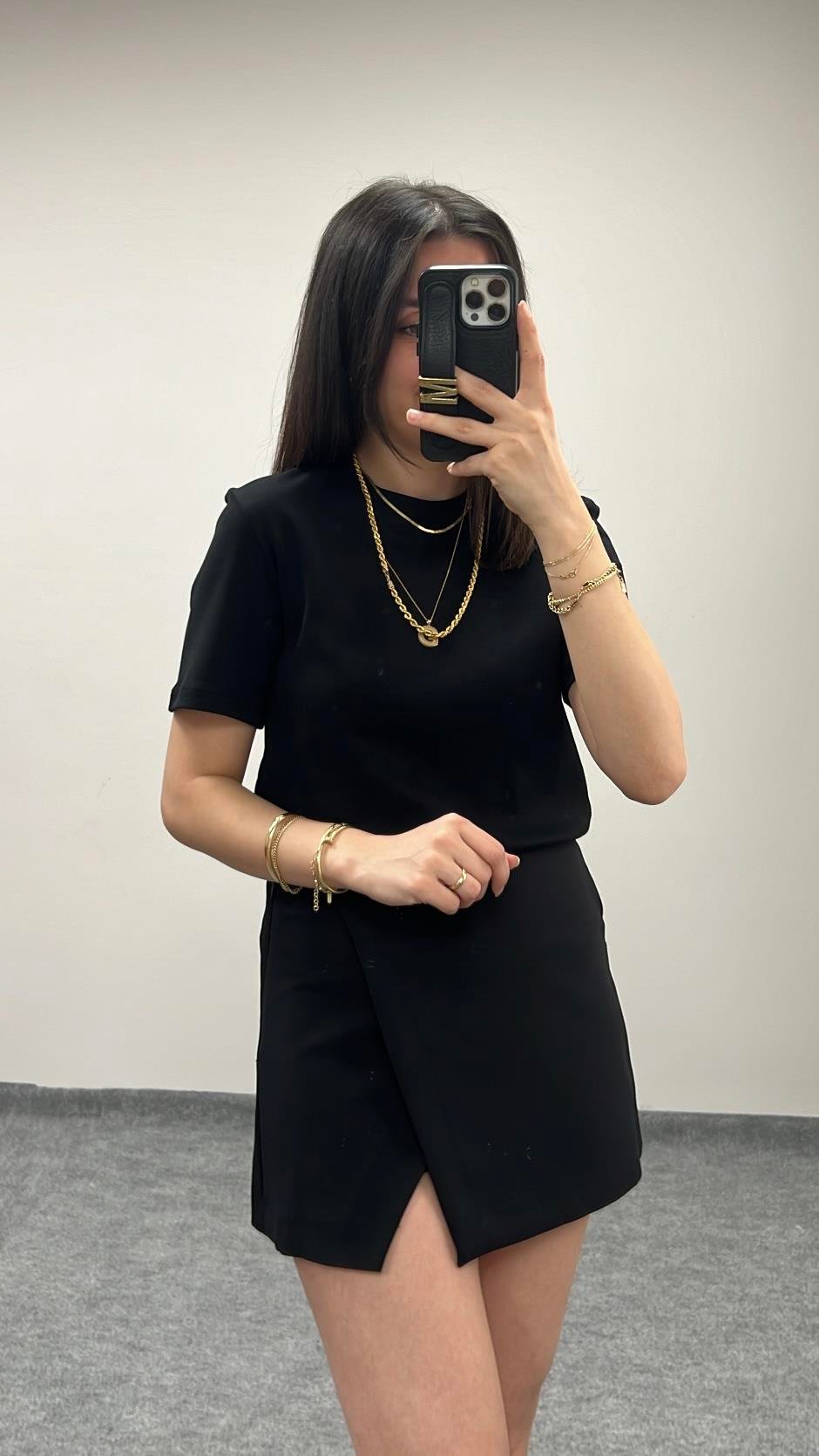 Marka Siyah Mini Şortlu Etek