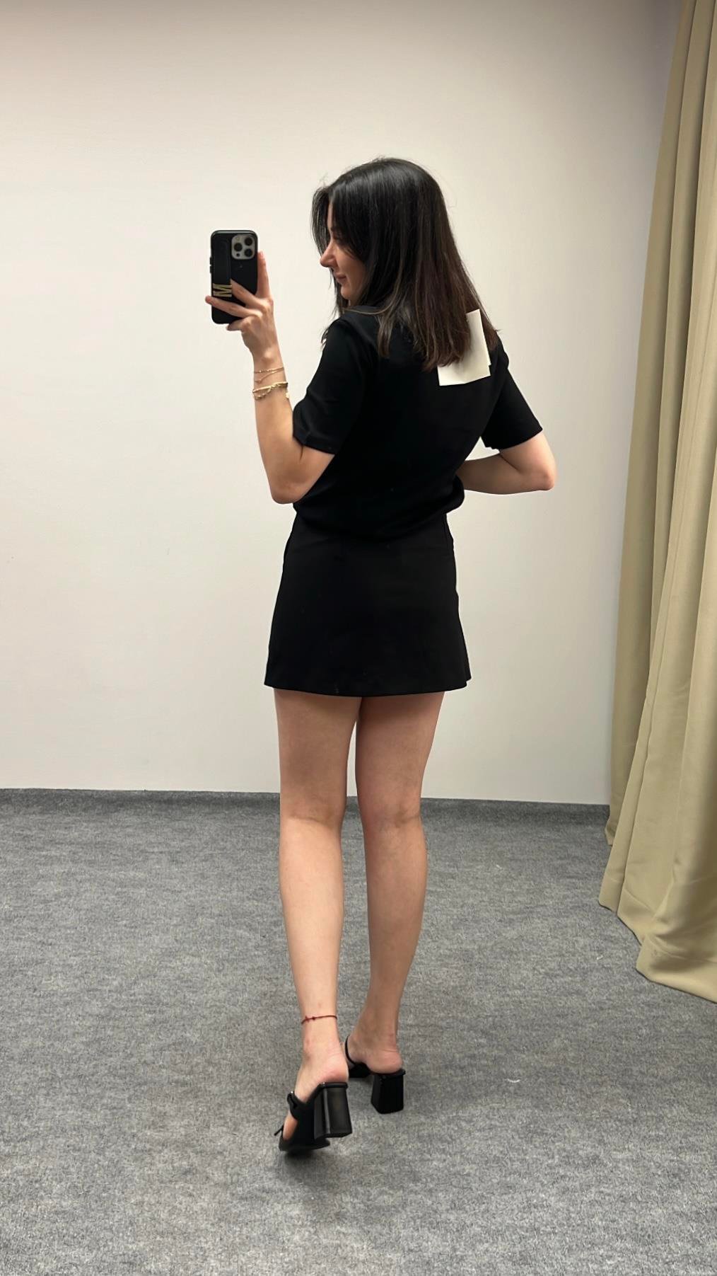 Marka Siyah Mini Şortlu Etek