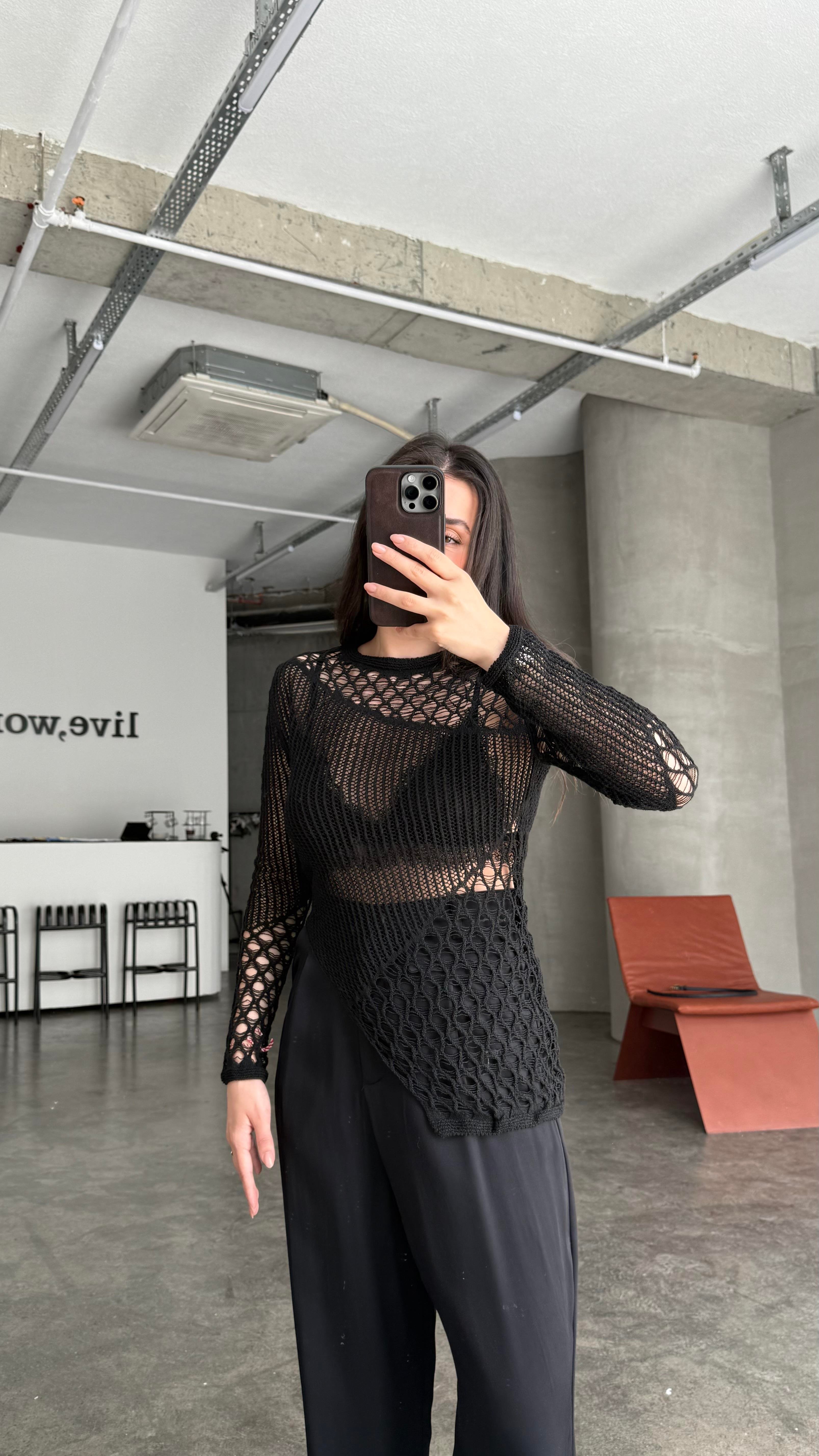 Marka Siyah Verevli Örme Triko 