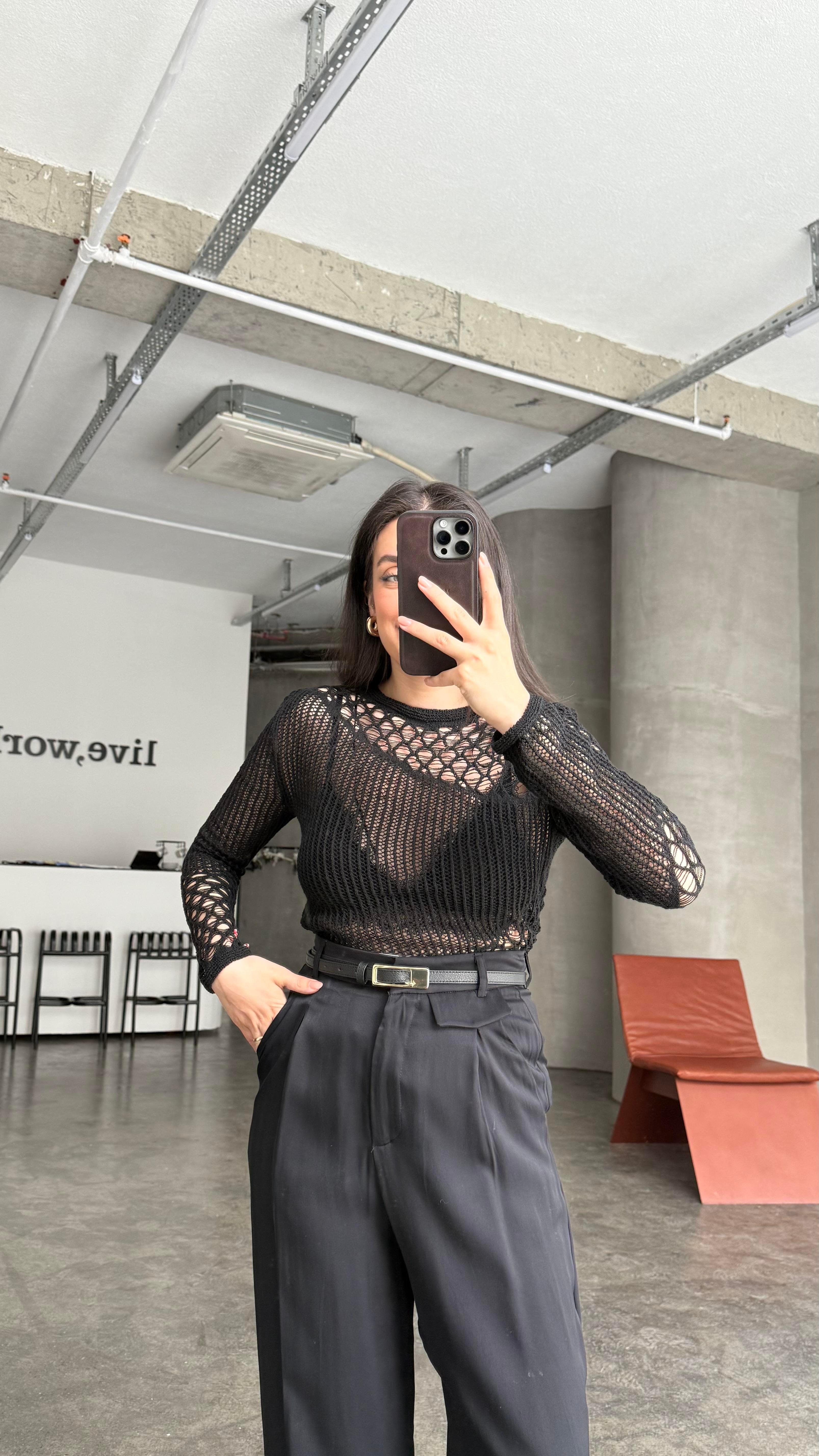 Marka Siyah Verevli Örme Triko 