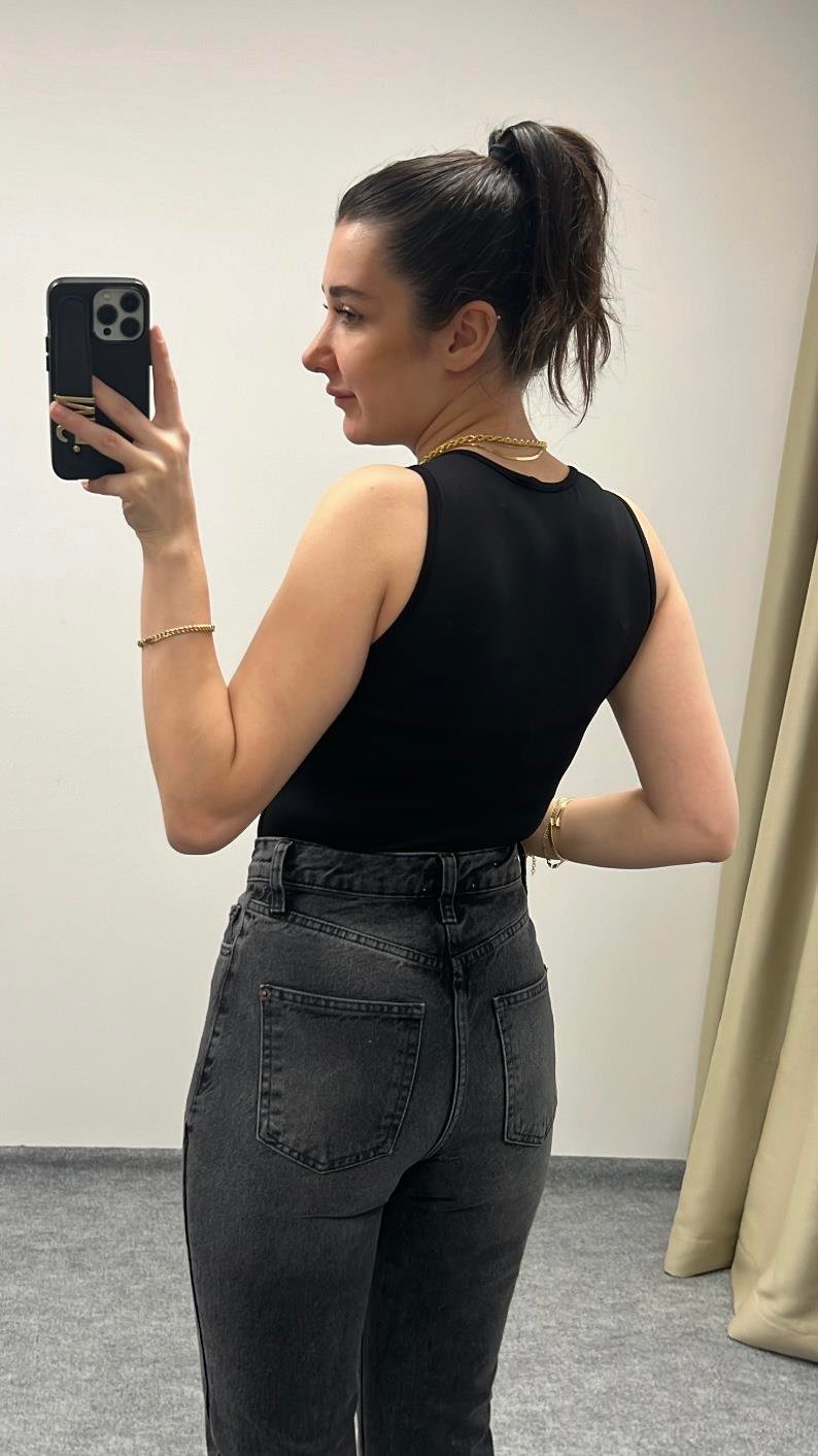 MARKA STREÇ SİYAH BODYSUIT