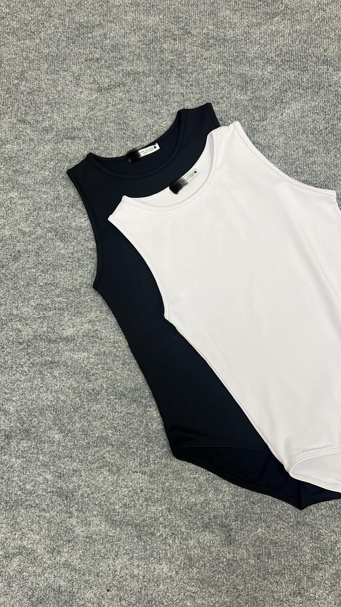 MARKA STREÇ SİYAH BODYSUIT