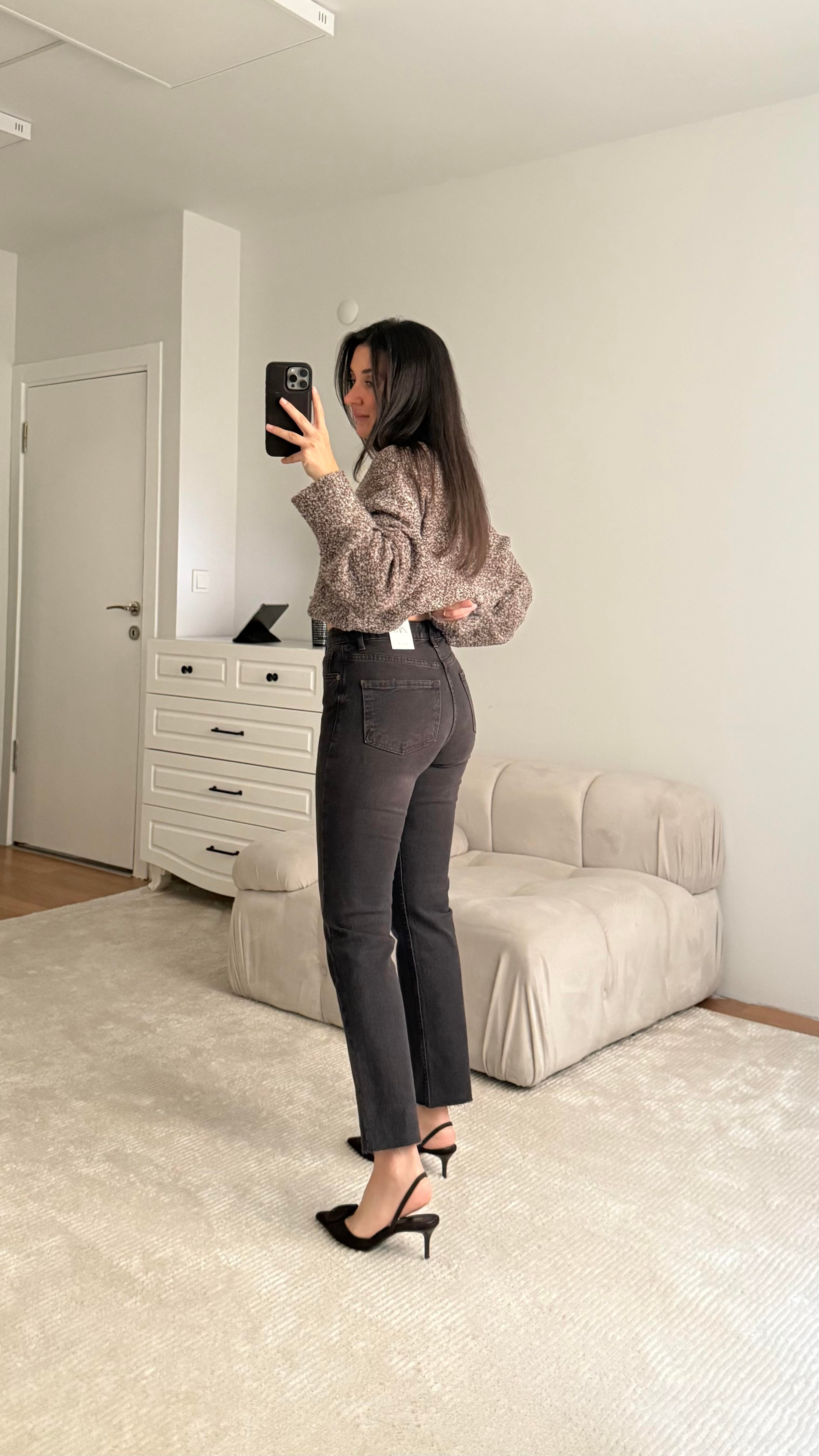 Marka Yıkamalı Acı Kahve Slım Straight Lazer Kesim Jean