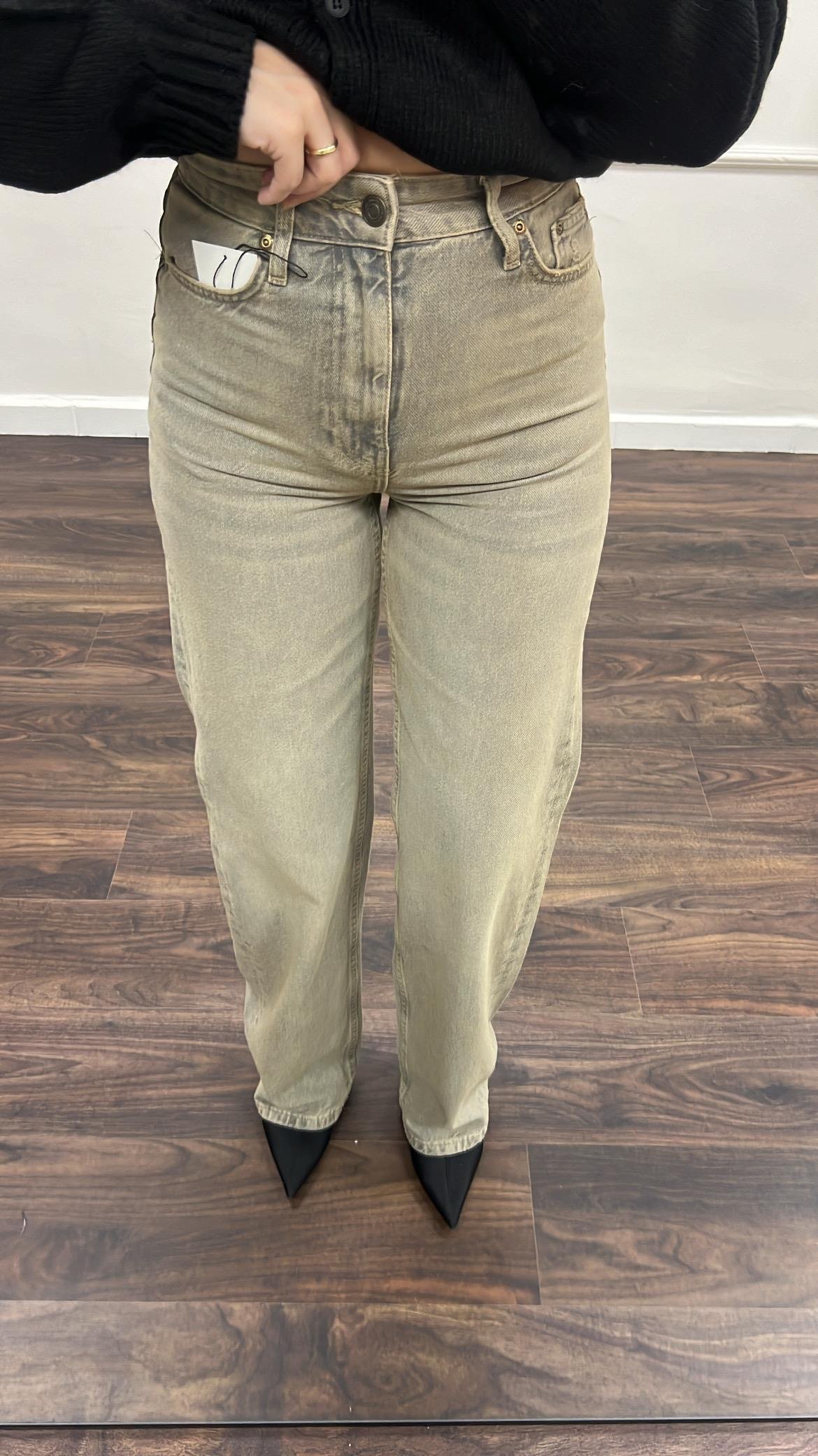 Marka Yıkamalı Boru Paça Jean 