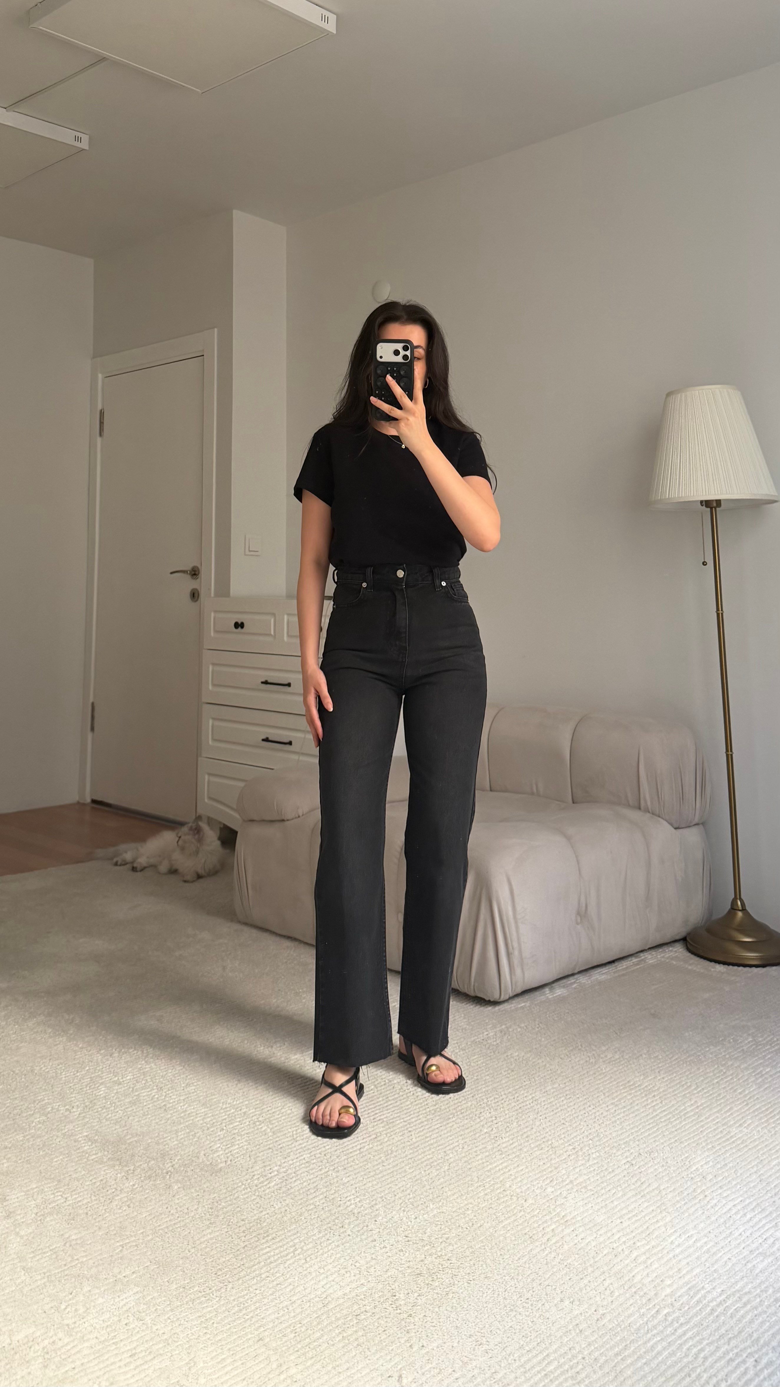 Marka Yıkamalı Siyah Straight Fıt Jean