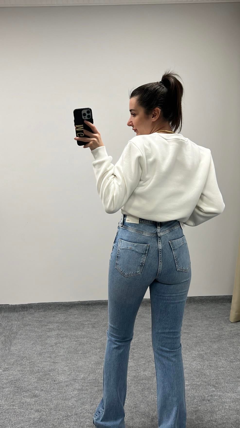 MARKA YIRTIK DETAY FLARE JEAN
