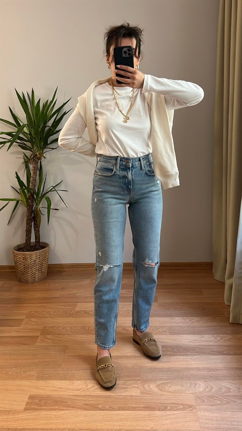 MARKA YIRTIK DETAY MOM FIT JEAN