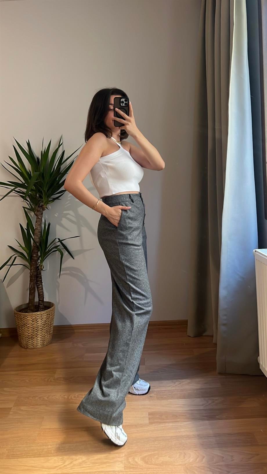 MD DÜĞME DETAY SALAŞ PANTOLON