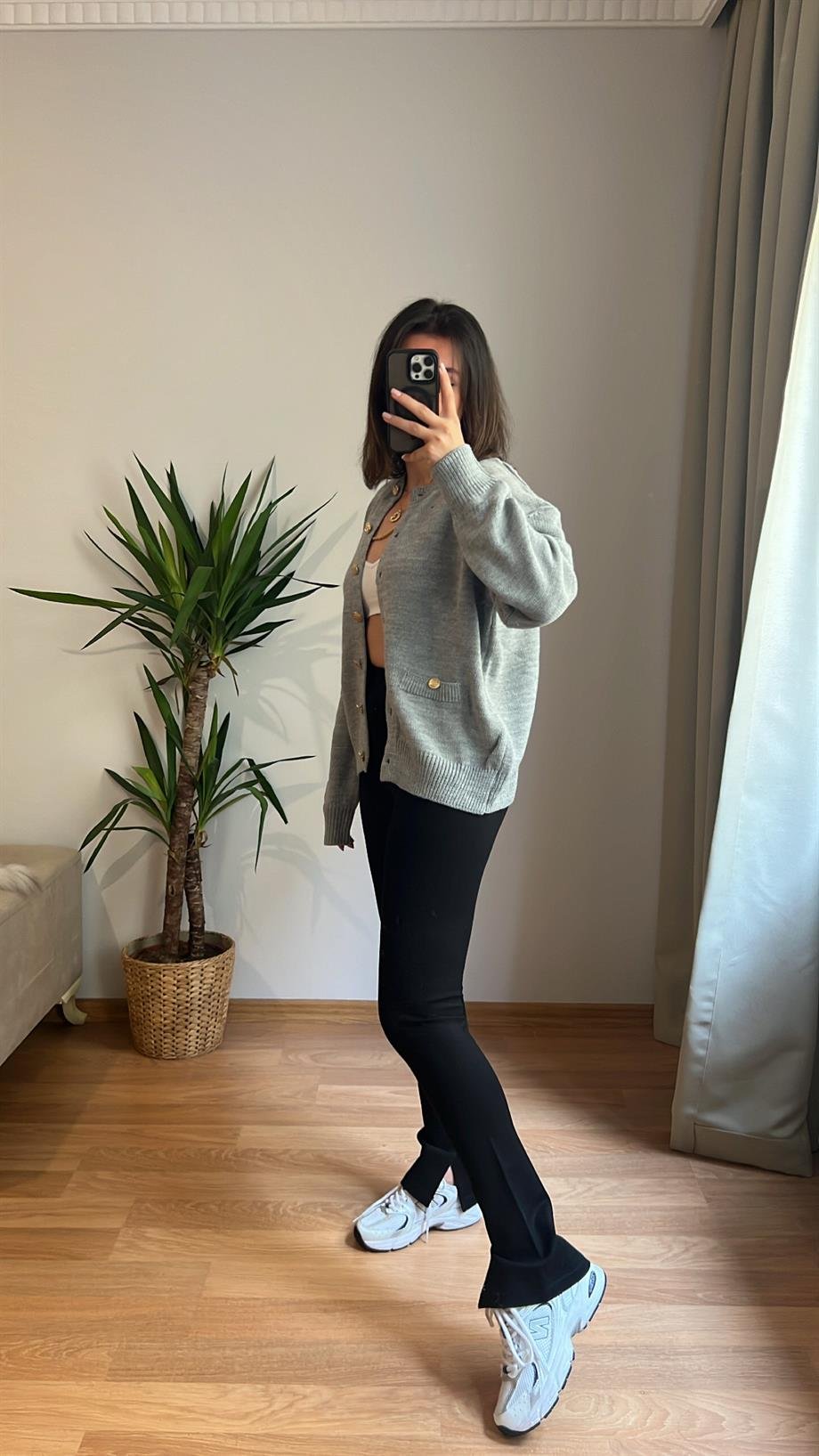 MD GRİ GOLD DÜĞME TRİKO HIRKA