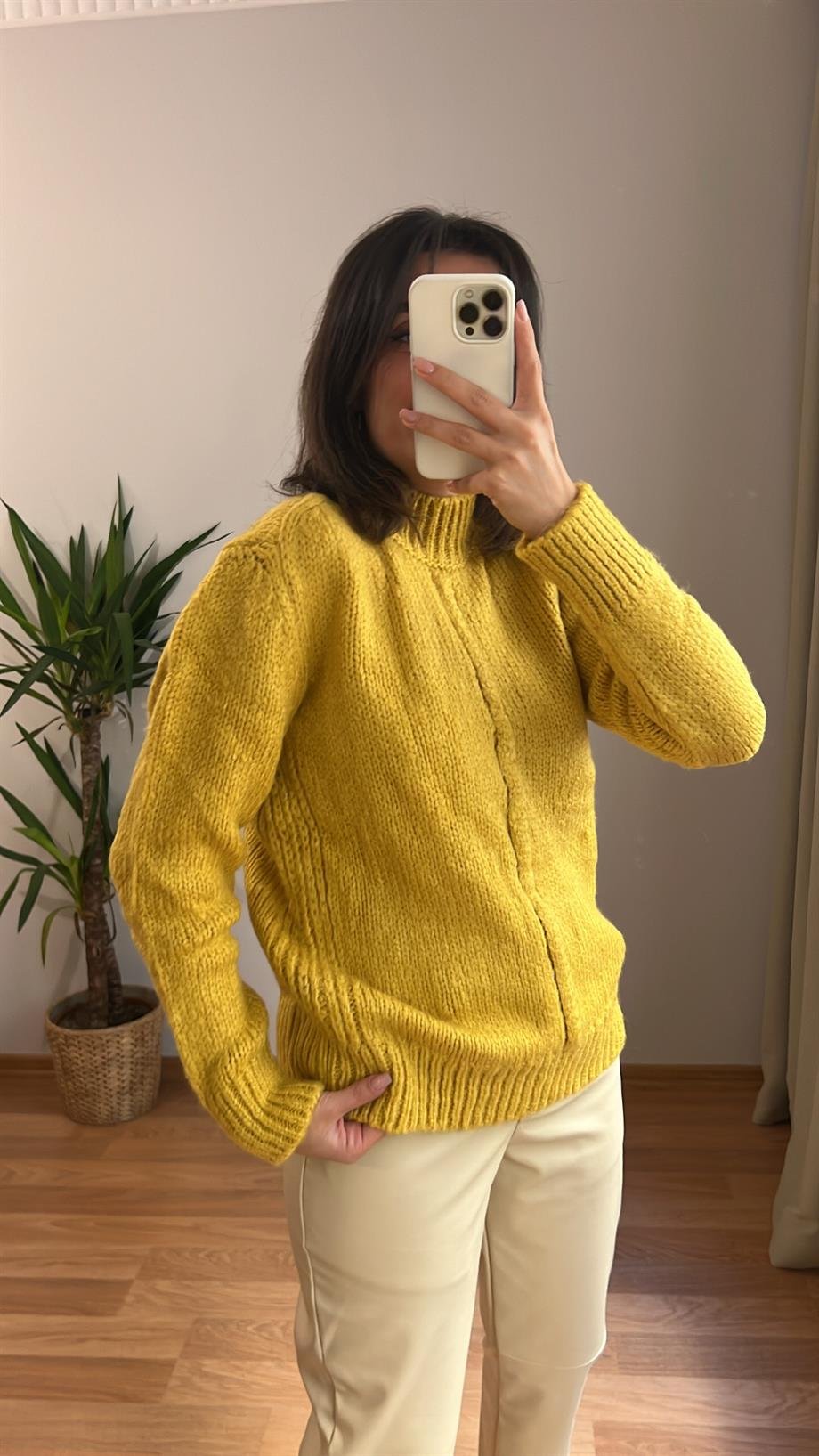 MNS SARI SIK ÖRME KAZAK