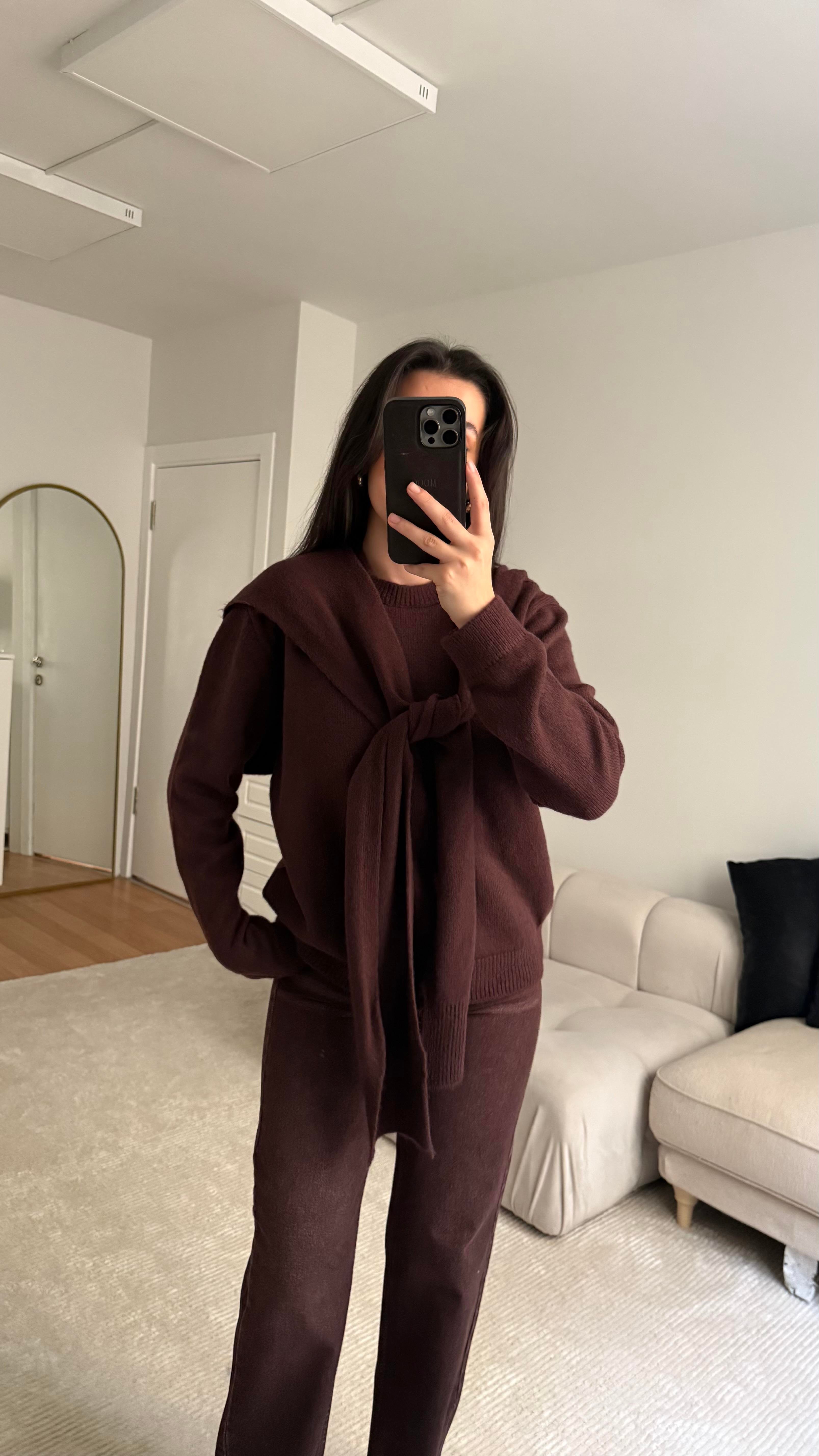 Mürdüm Omuzdan Kol Bağlamalı Basıc Kazak