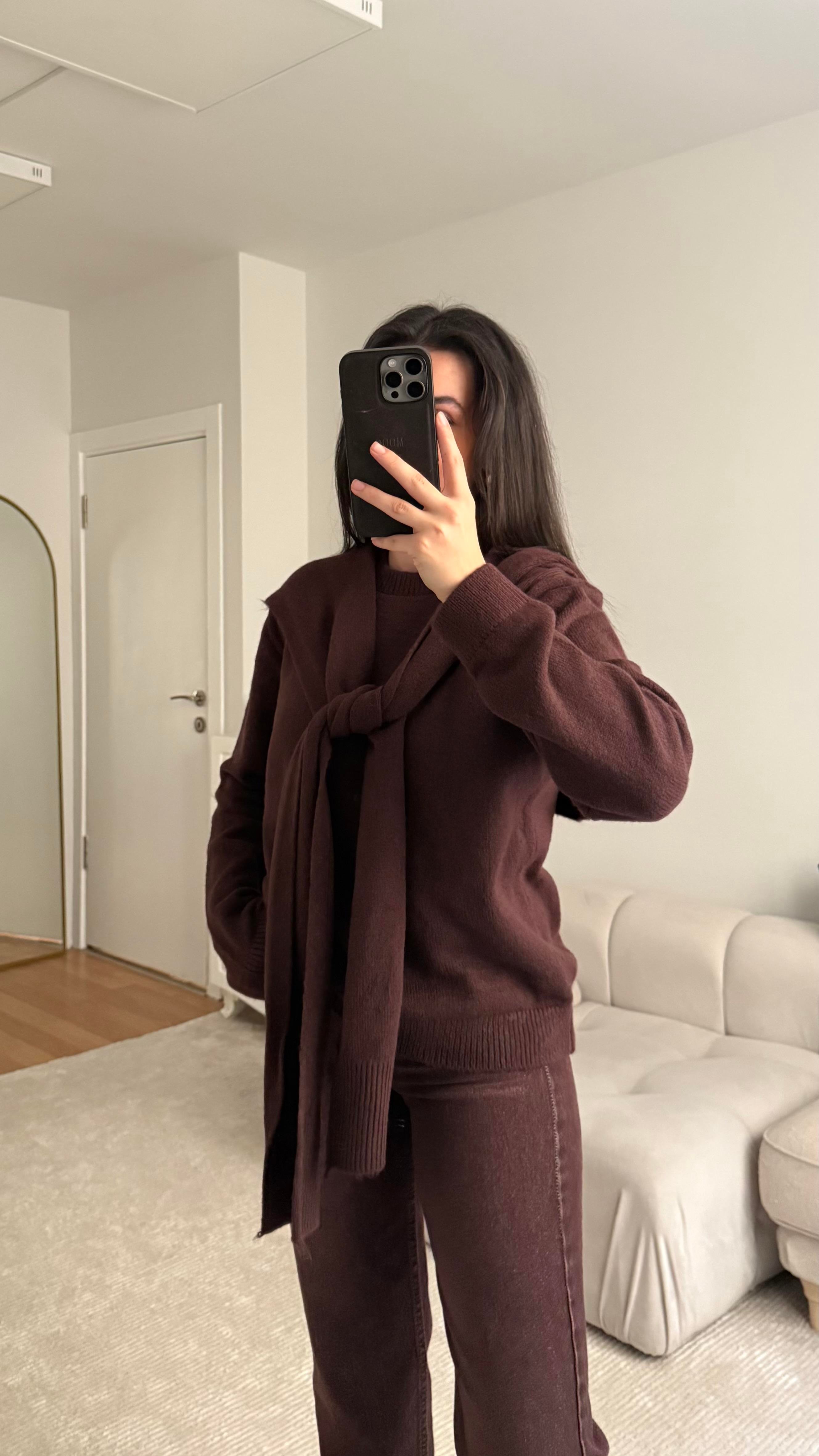 Mürdüm Omuzdan Kol Bağlamalı Basıc Kazak