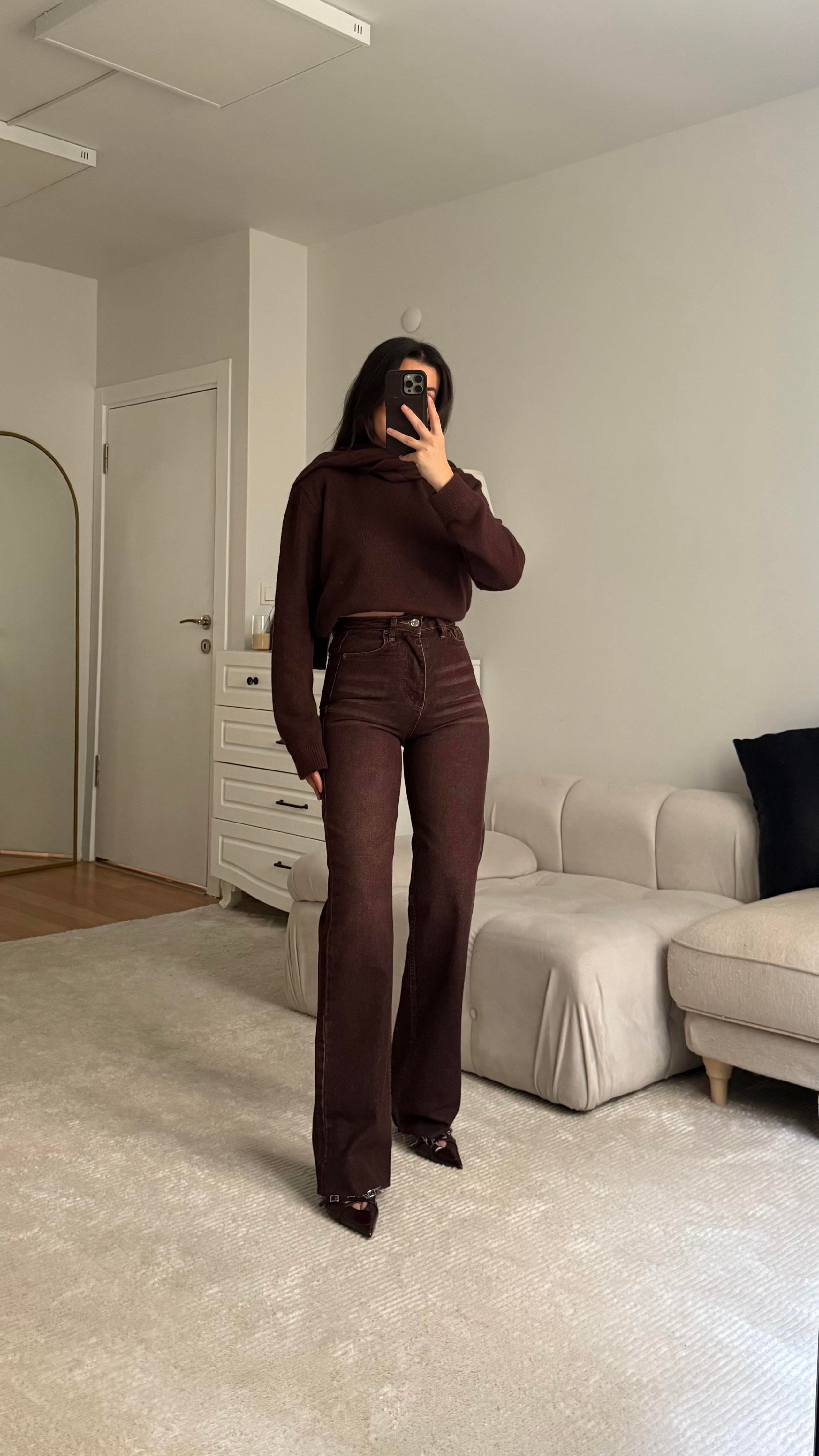 (Ön Sipariş )Kızıl Kahve Düz Kesim Jean( 15 Aralık Pazartesi Kargo Çıkışı )