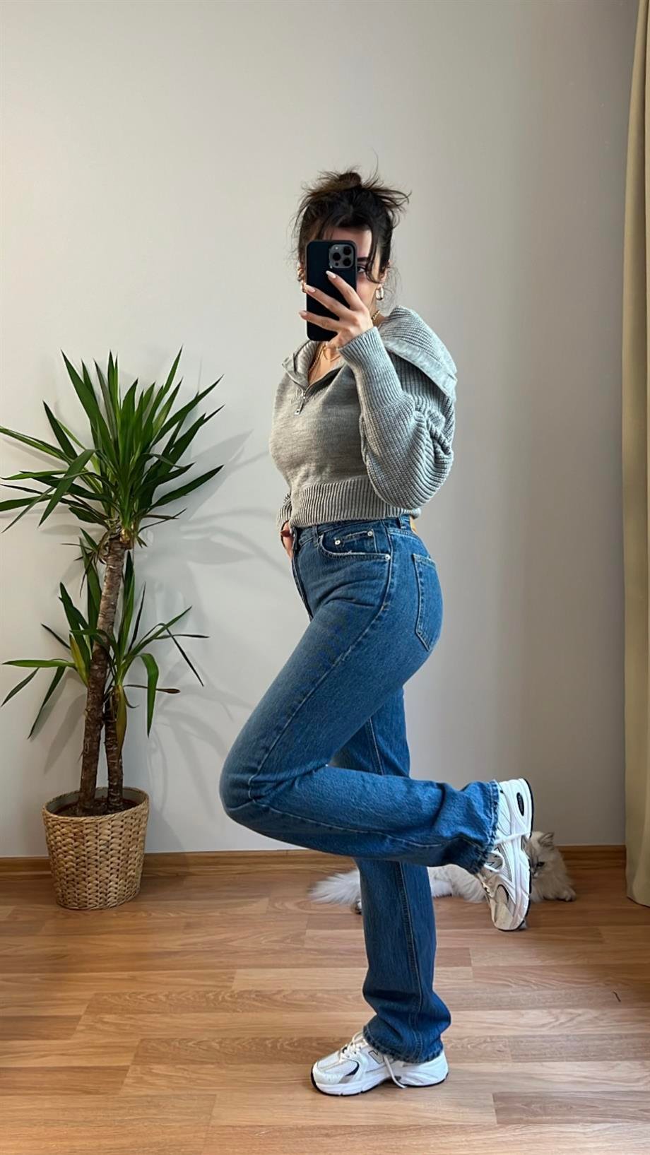 POLİ LACİ STRAIGHT JEAN