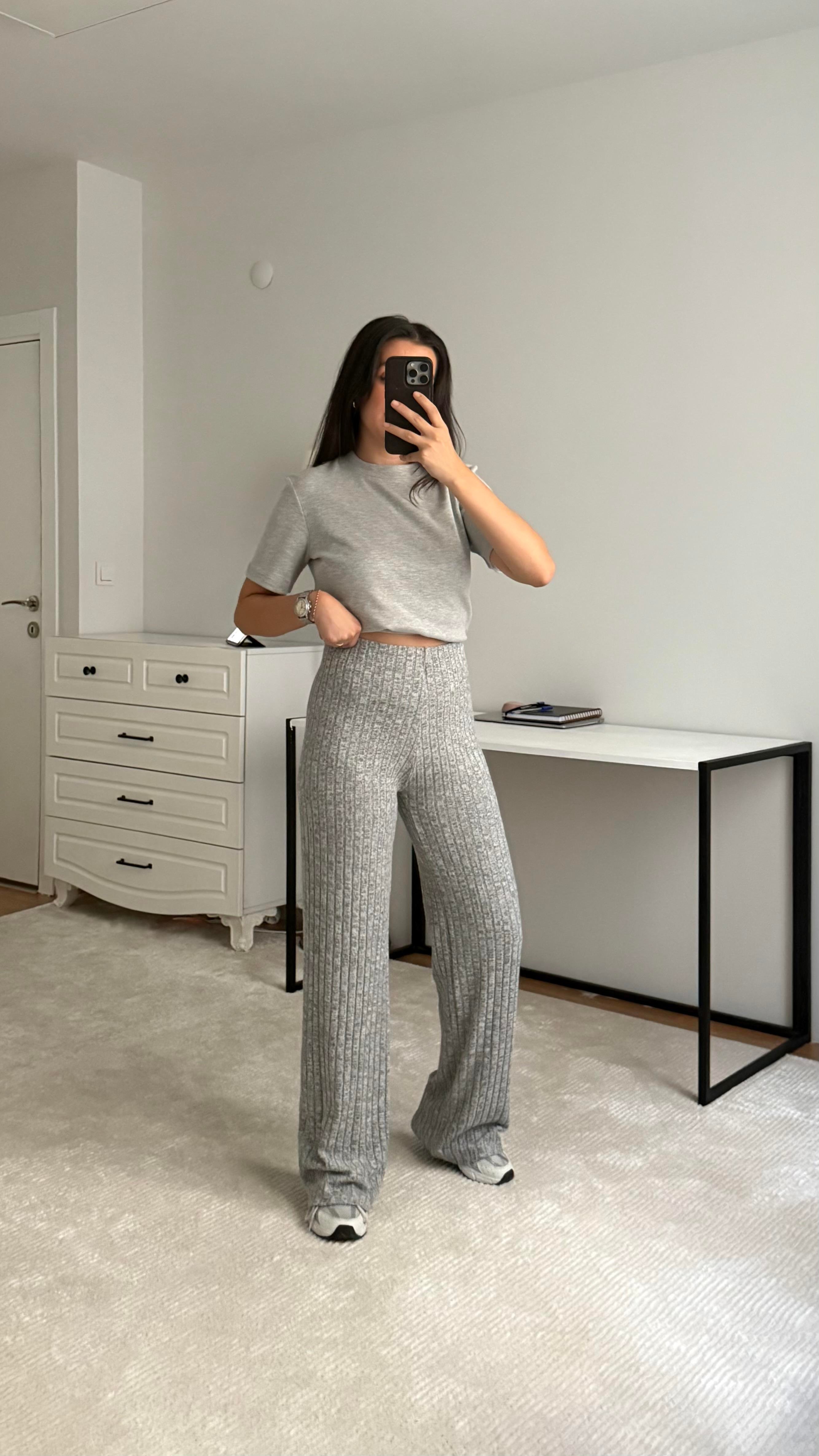 Sezon Açık Gri Straight dokulu pantolon