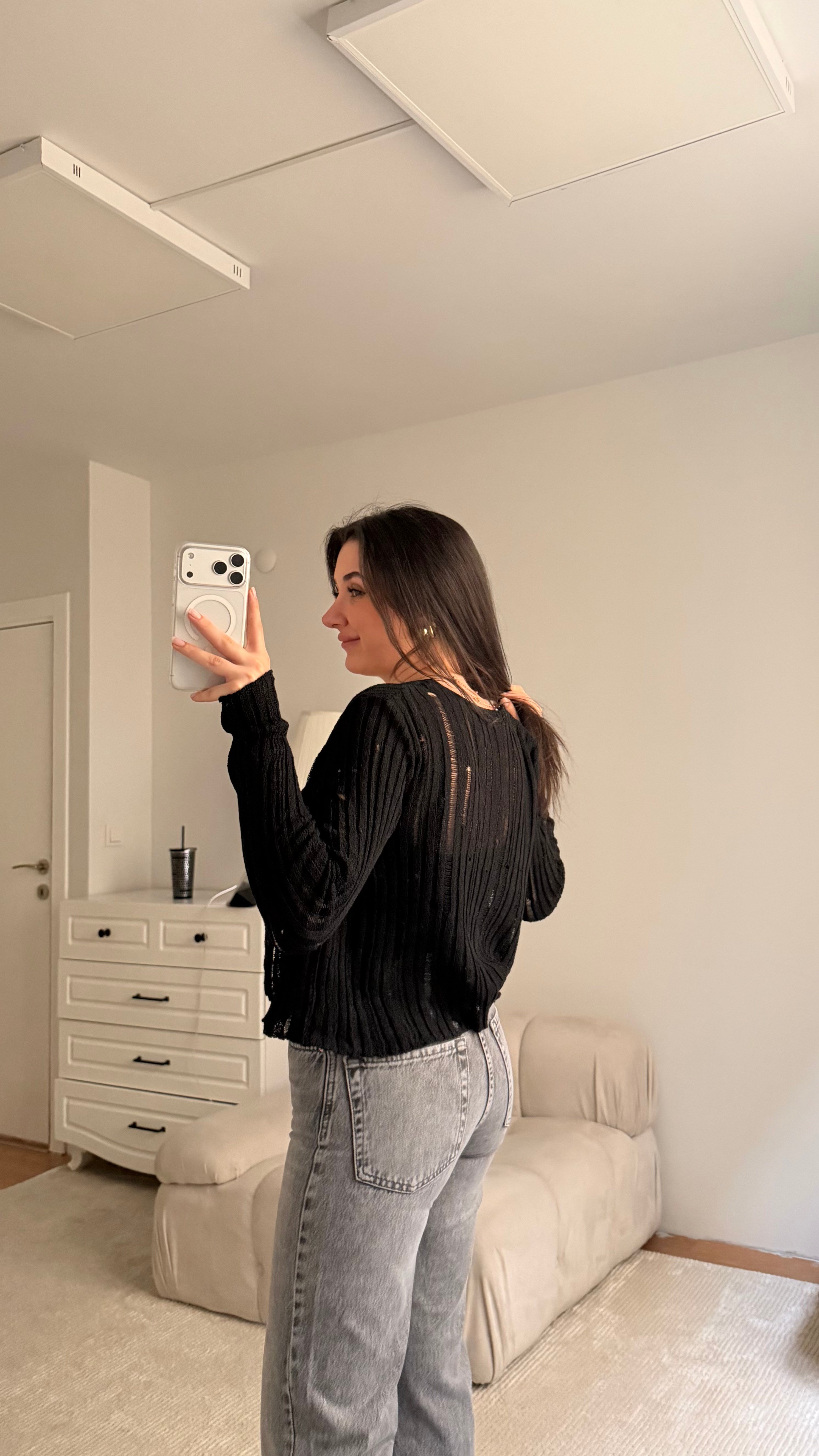 Siyah Basic V Yaka Düğmeli Hırka