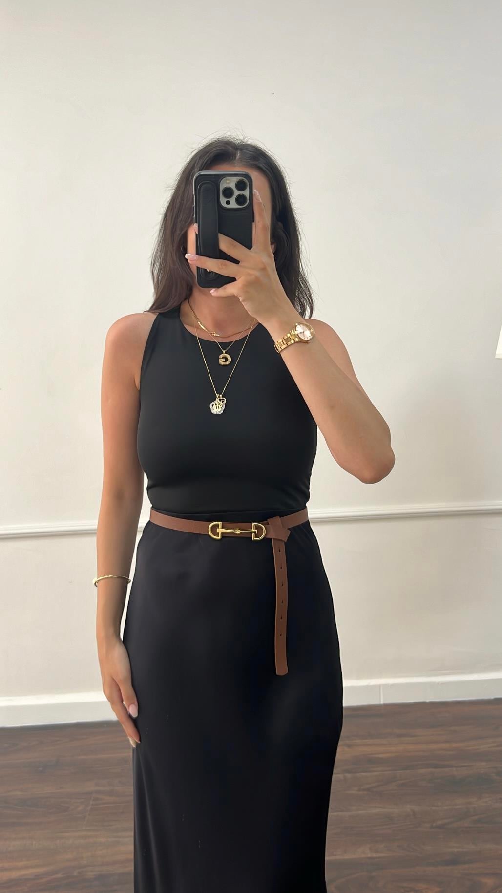 Siyah Çift Katlı Halter Yaka Top