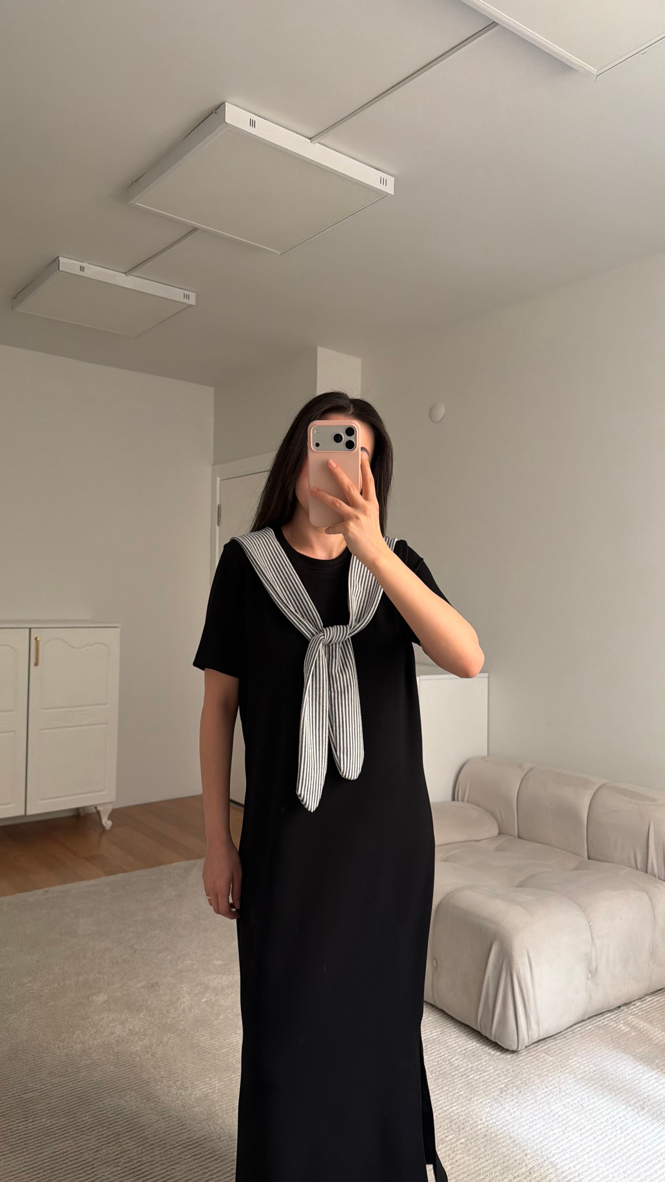 Siyah Çizgili Fular Detay Elbise