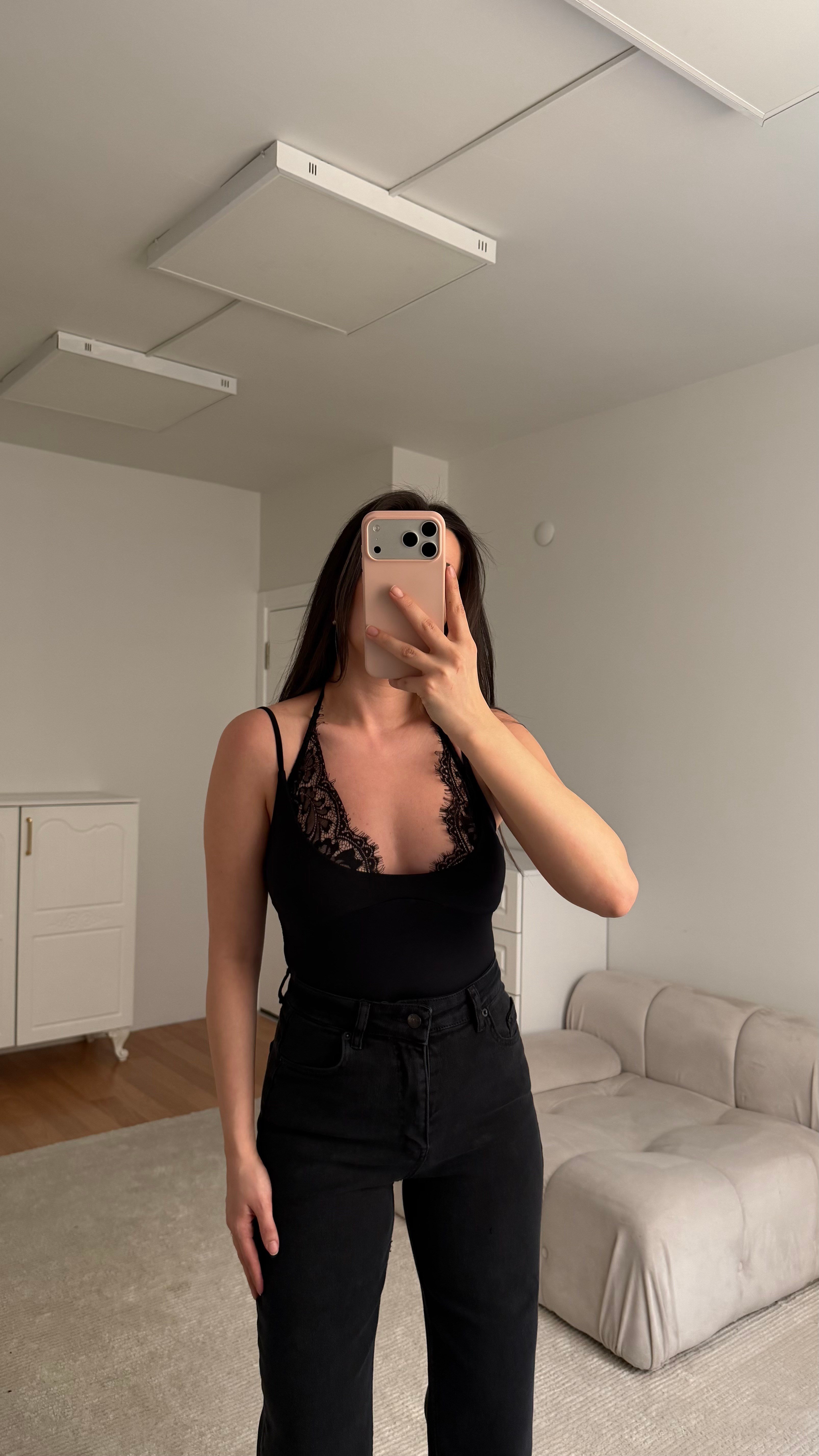Siyah Dantel Yaka Bağlamalı Body suit