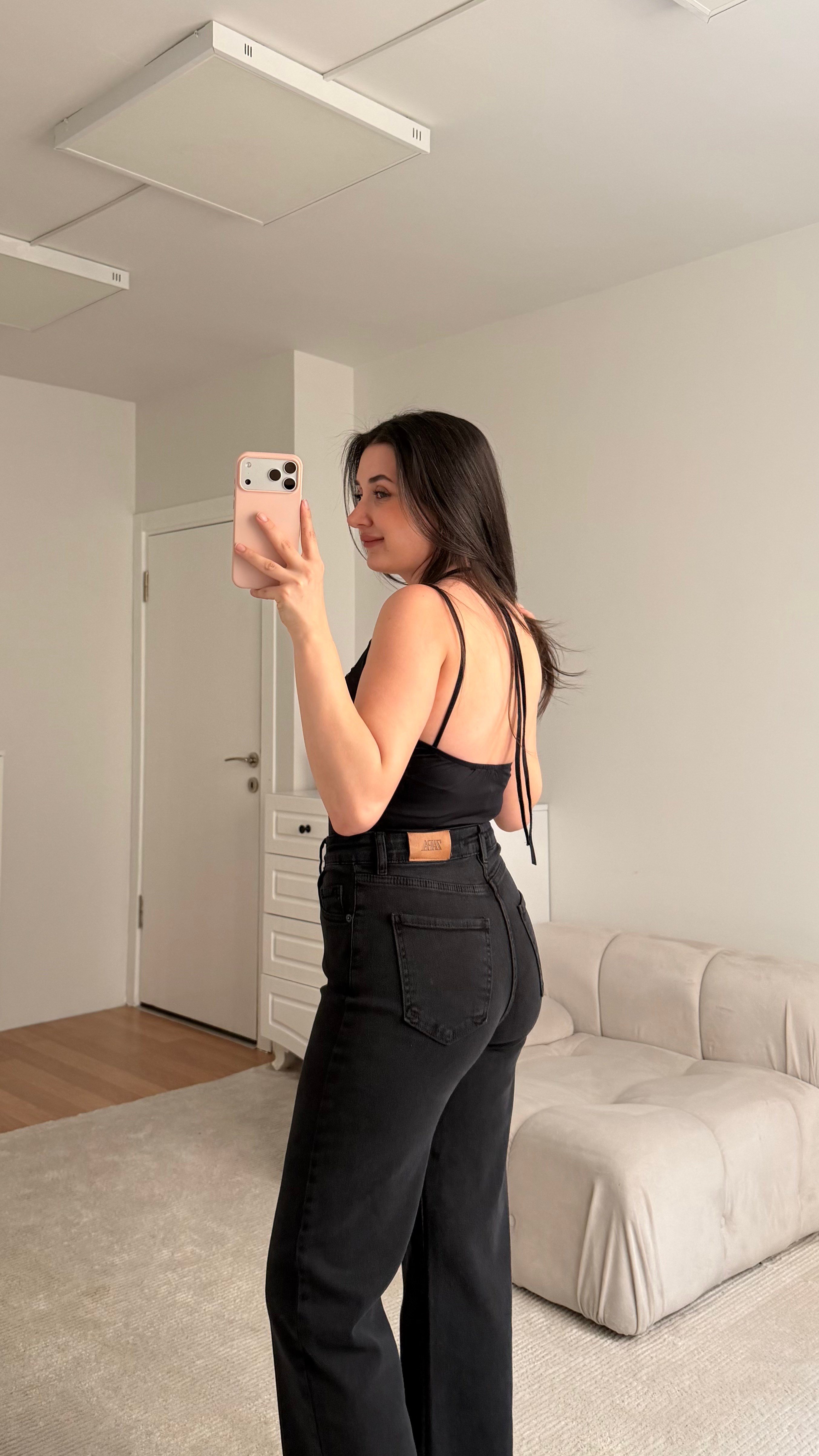 Siyah Dantel Yaka Bağlamalı Body suit