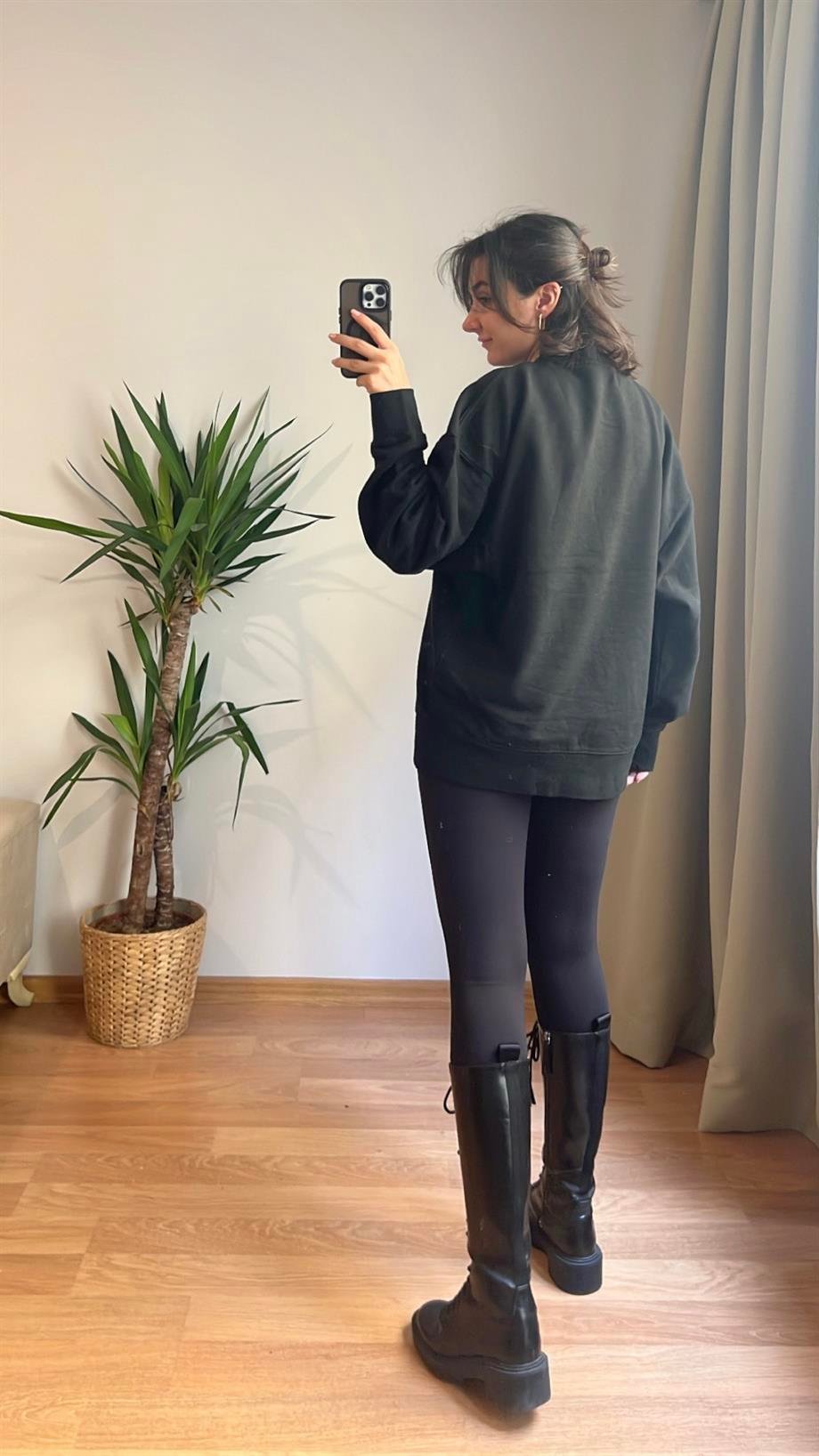 SİYAH OVERSIZE SWEAT 