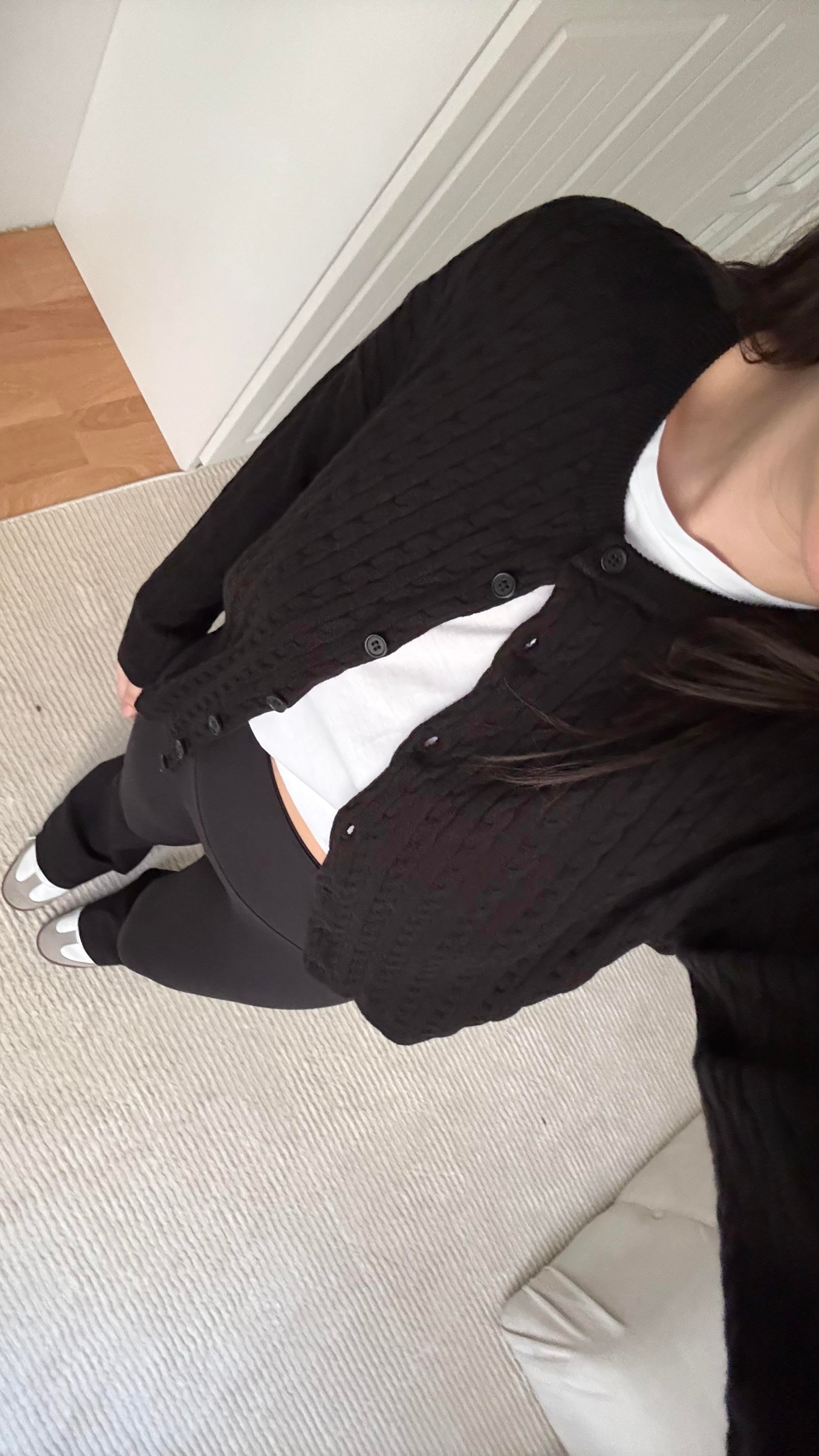 Siyah Saç Örme Premium Hırka