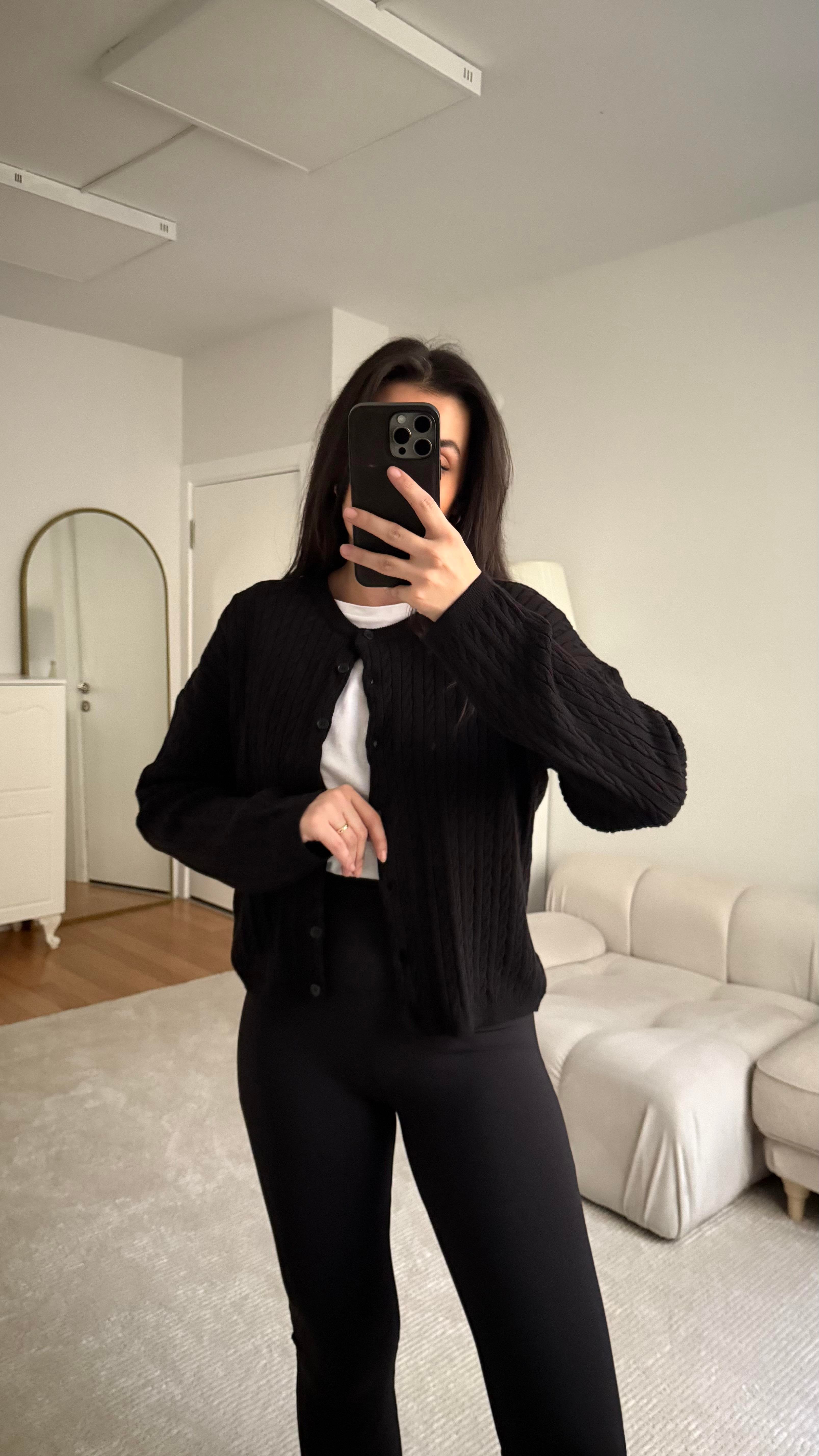 Siyah Saç Örme Premium Hırka