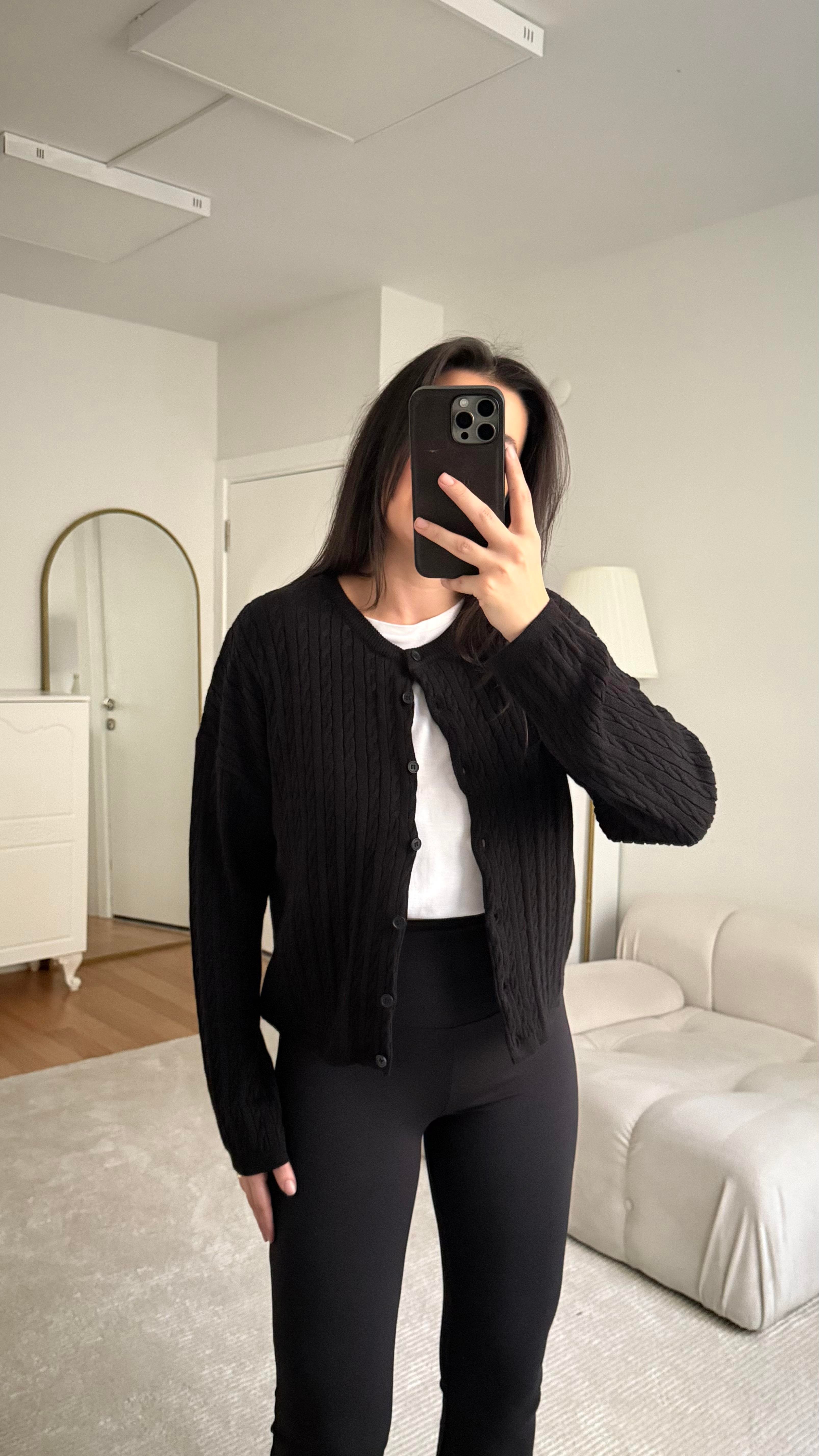 Siyah Saç Örme Premium Hırka