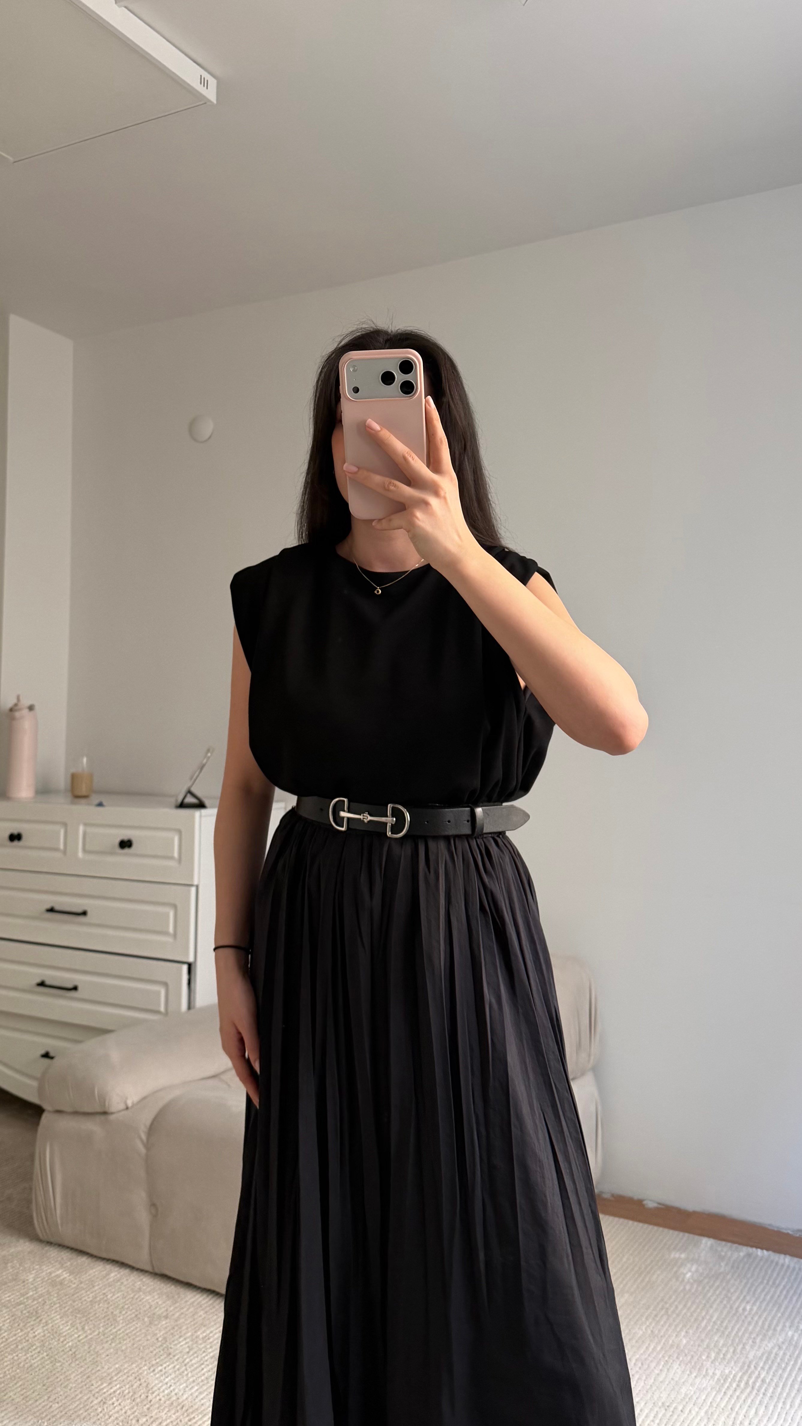 Siyah Sıfır Kol Vatkalı Premium Bluz