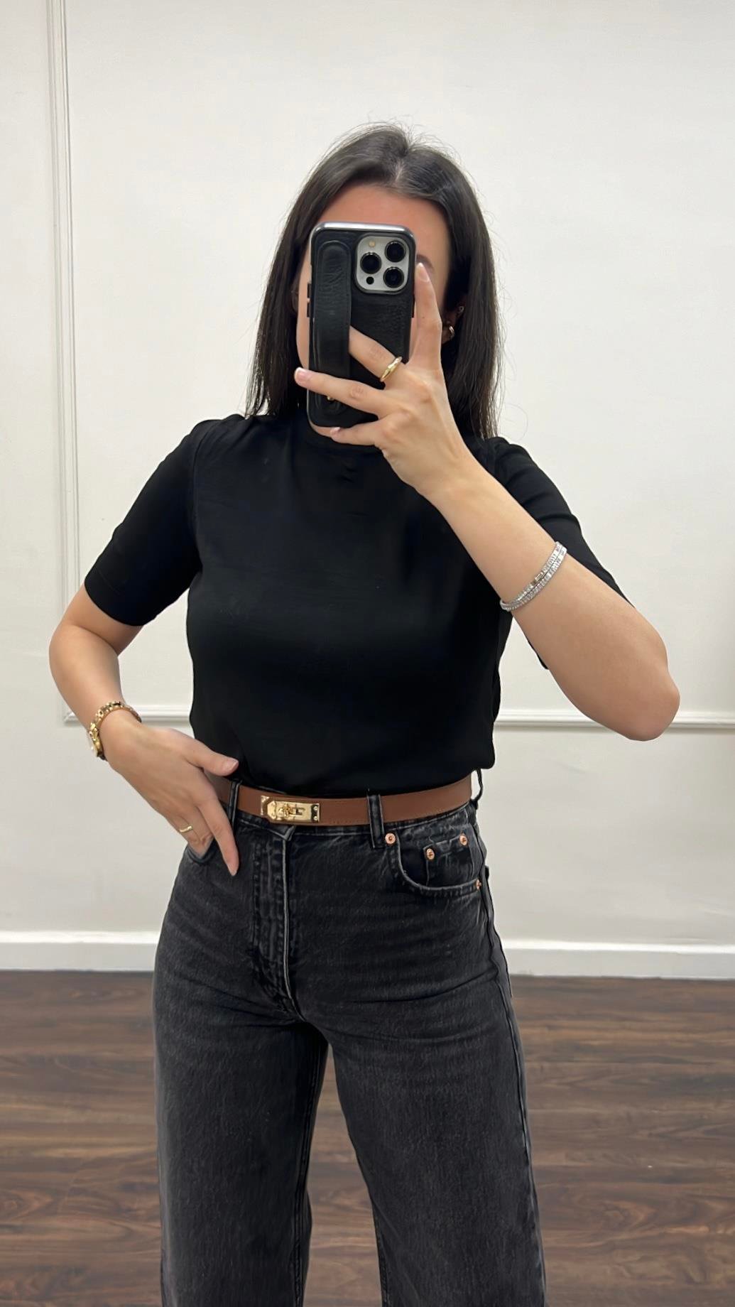 Siyah Viskon Örme Triko Bluz