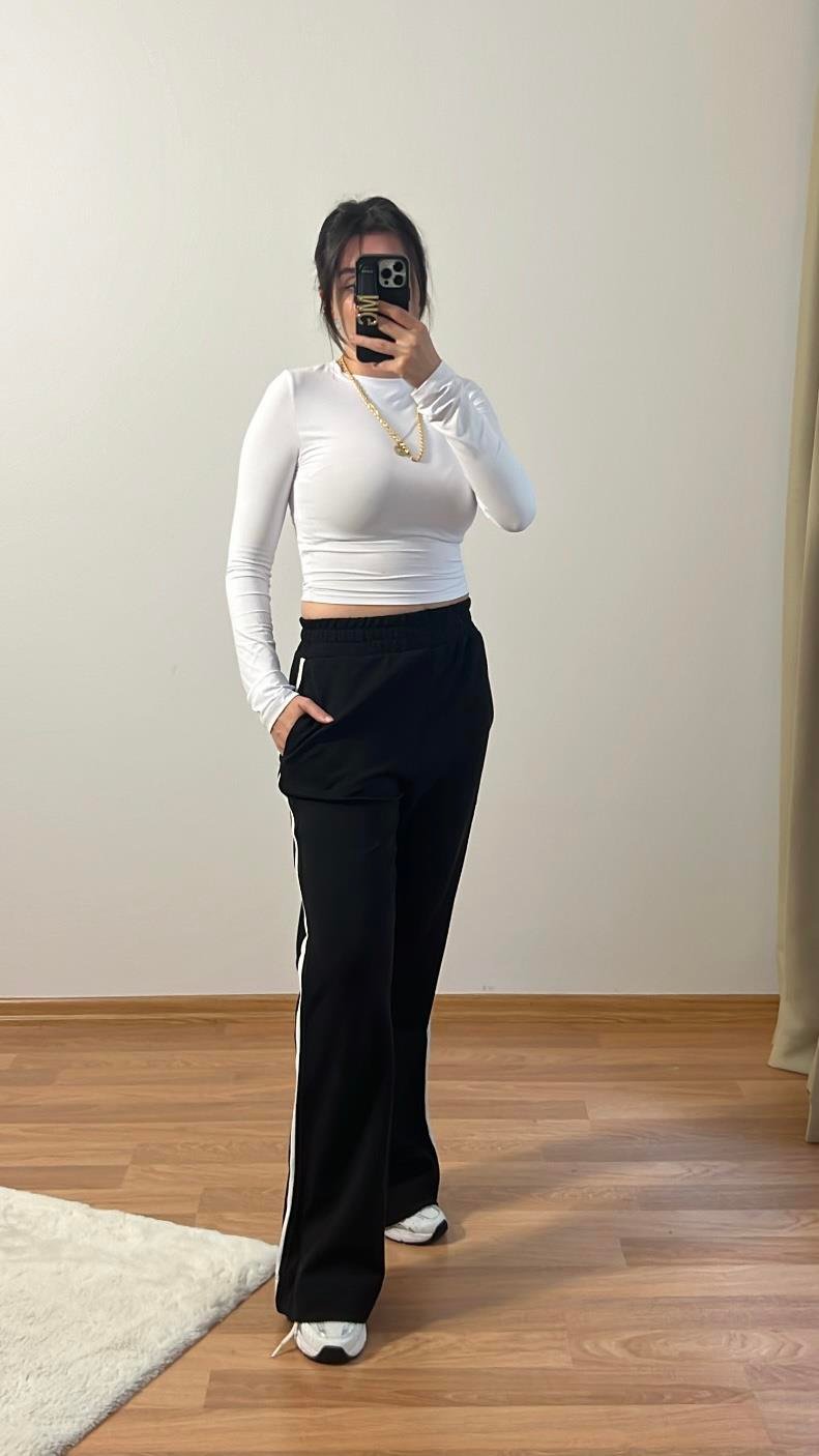 SKINS BEYAZ STREÇ BASIC TİŞÖRT