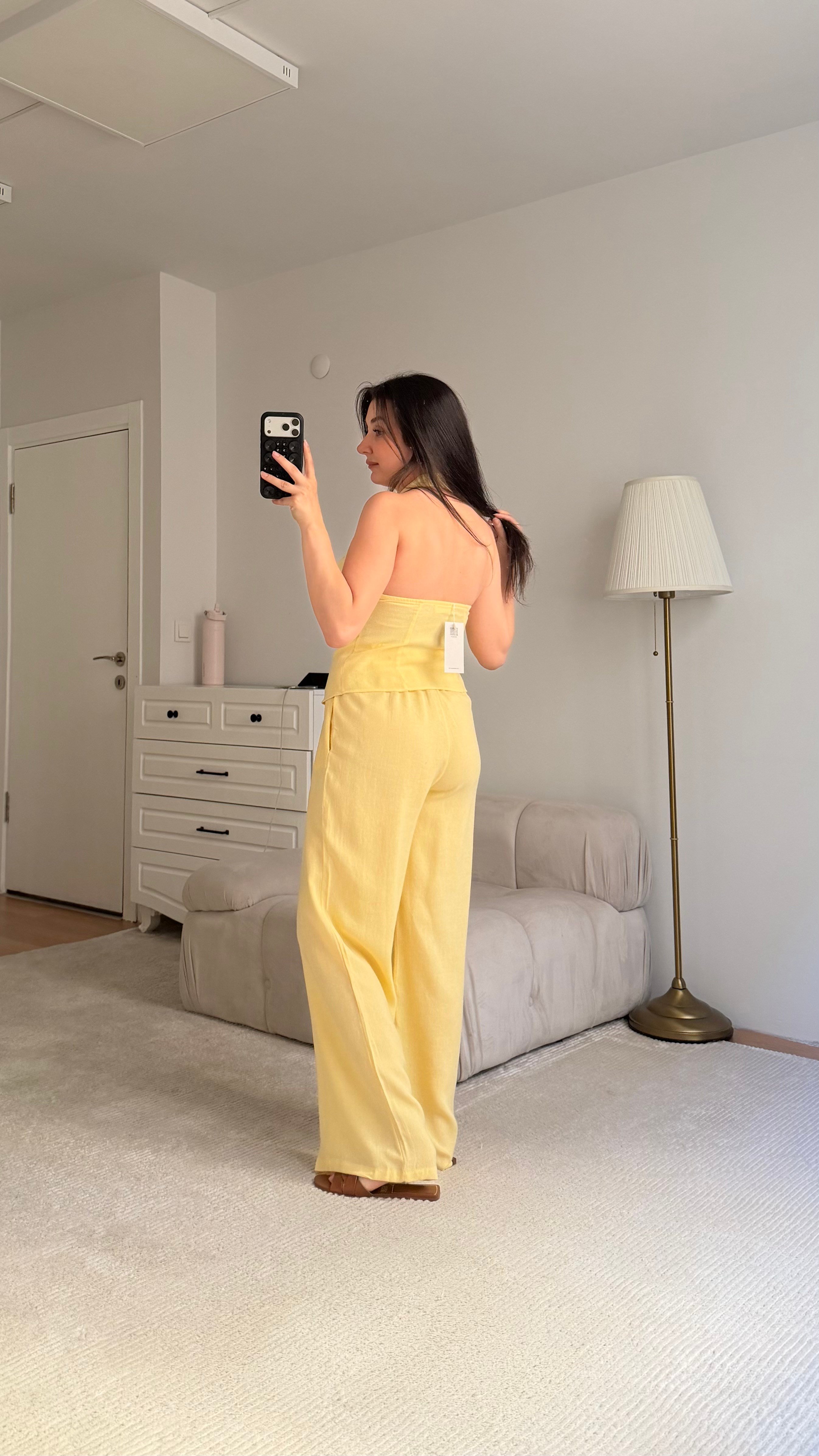 Soft Sarı Halter Yaka Düğmeli Keten Bluz Takım