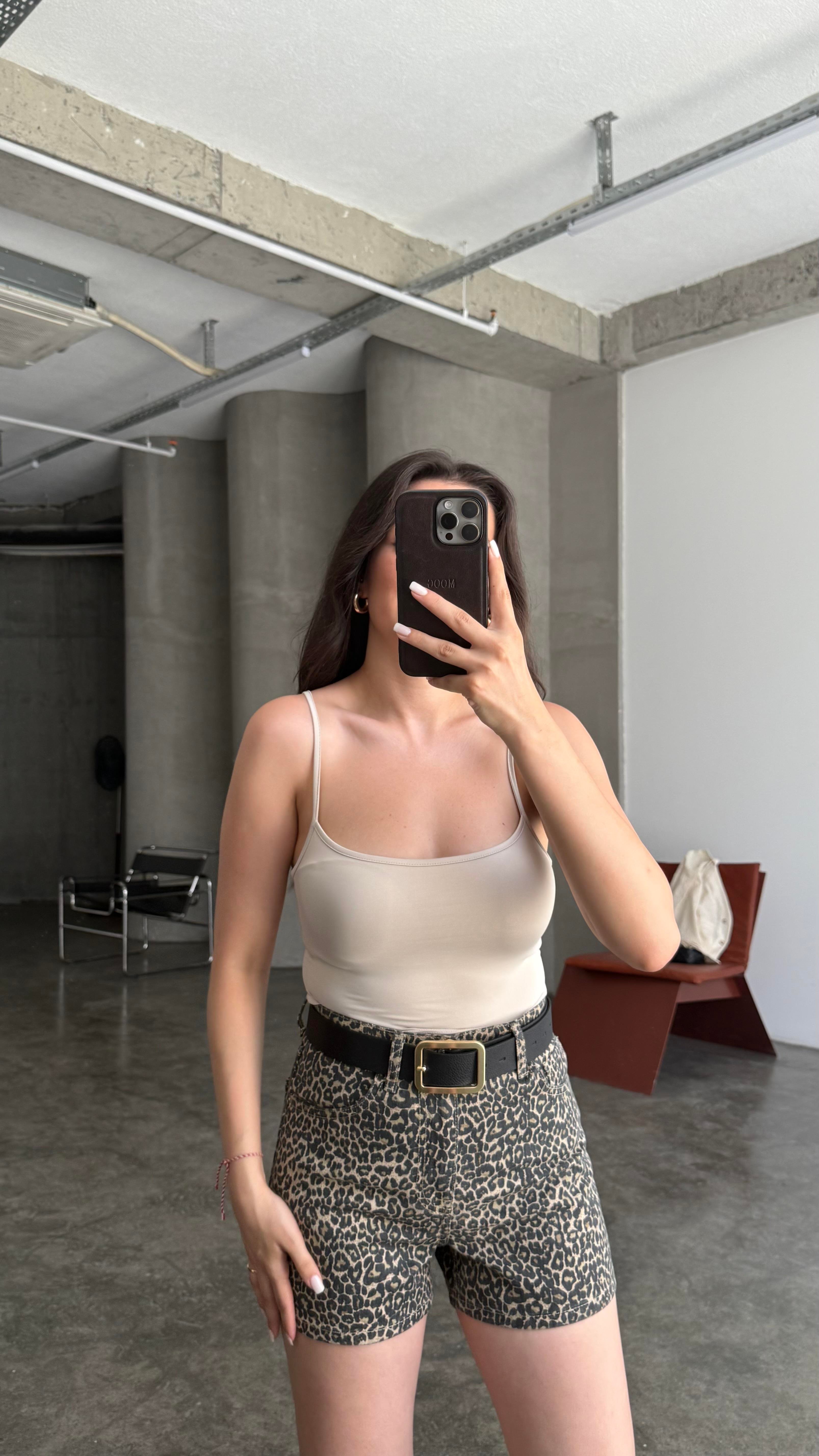 STAR Taş İp Askılı Crop